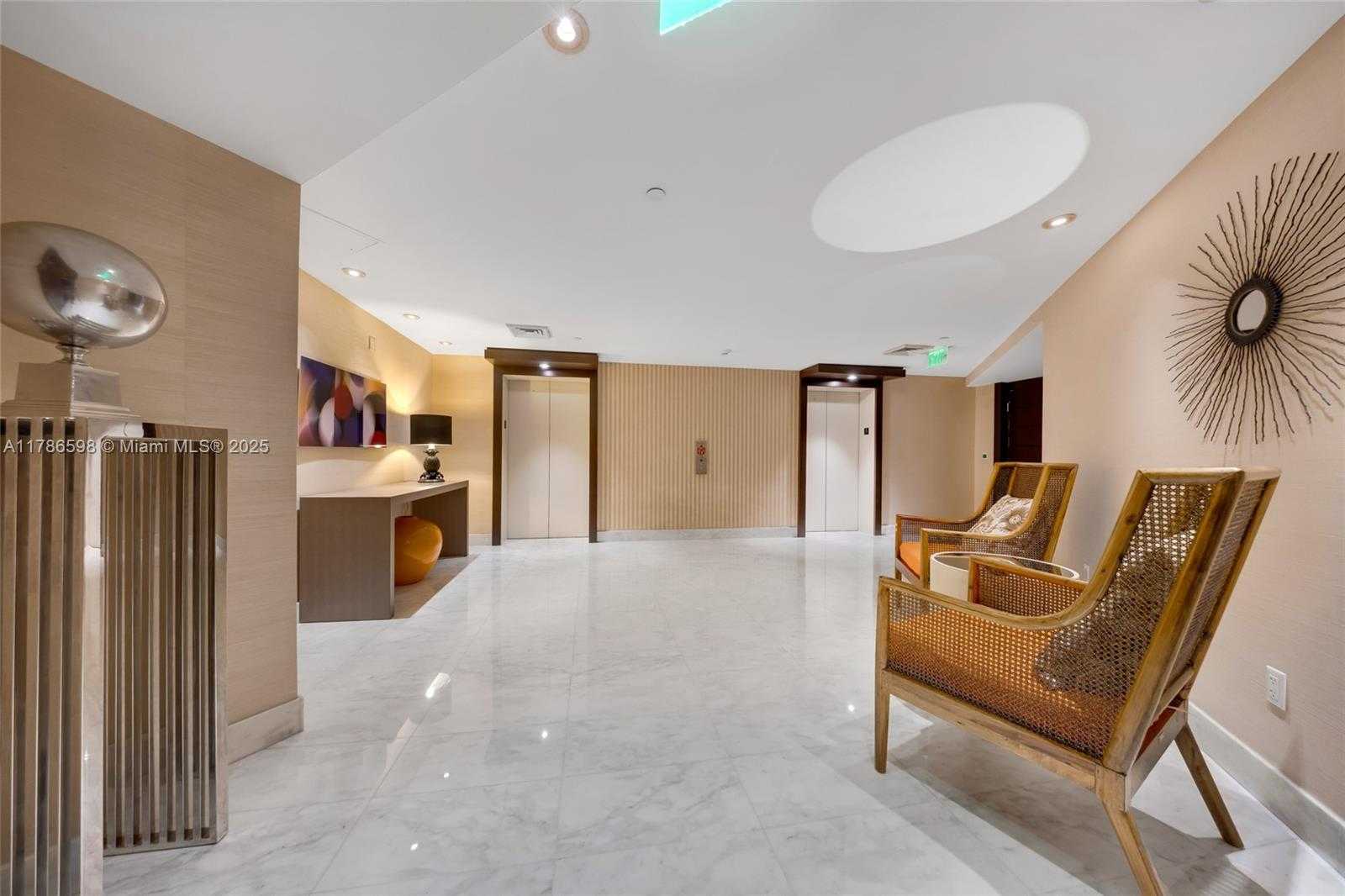 Small Image of 200 BISCAYNE BLVD WAY #503, Miami Number 32