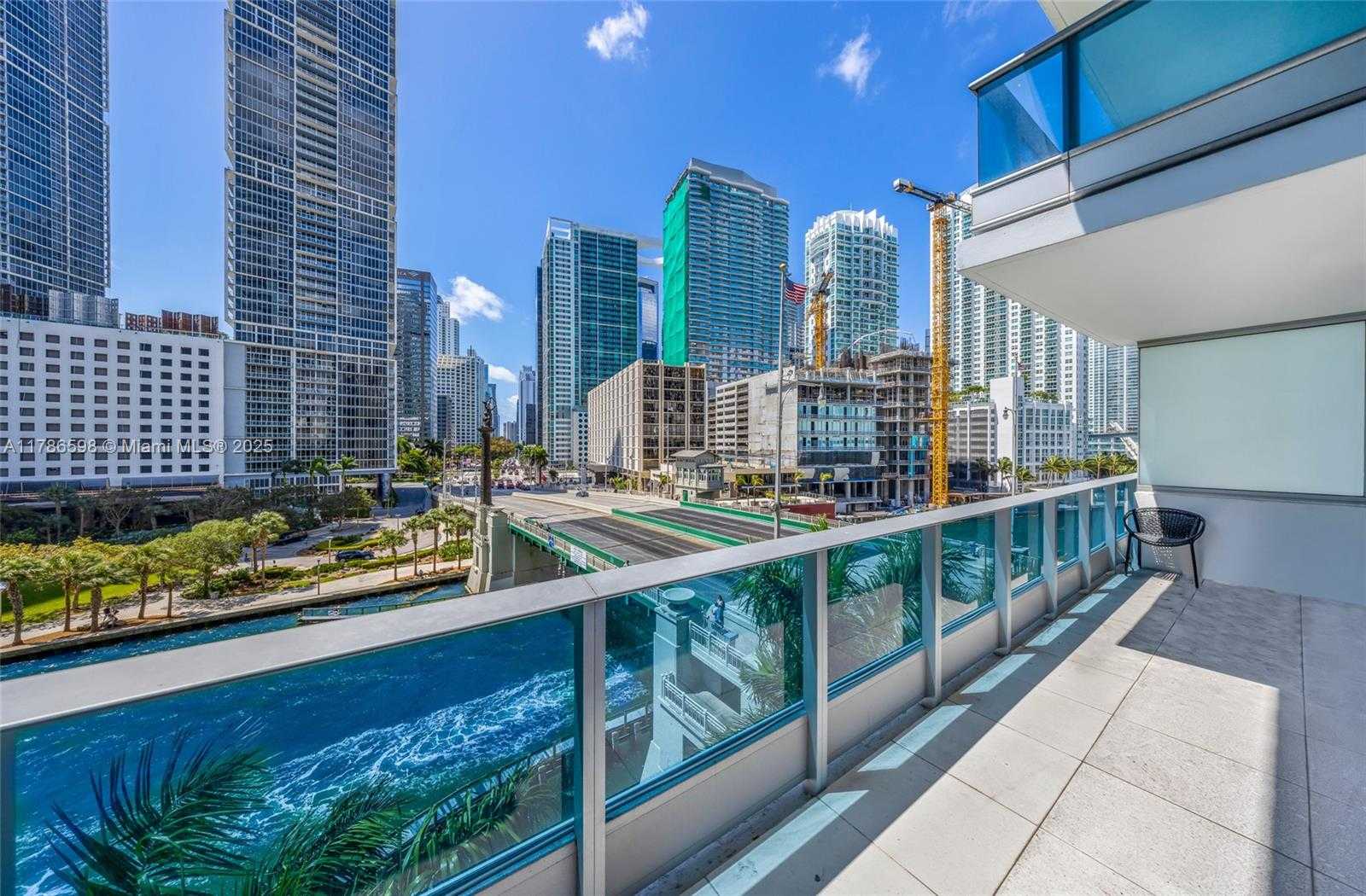 Small Image of 200 BISCAYNE BLVD WAY #503, Miami Number 34