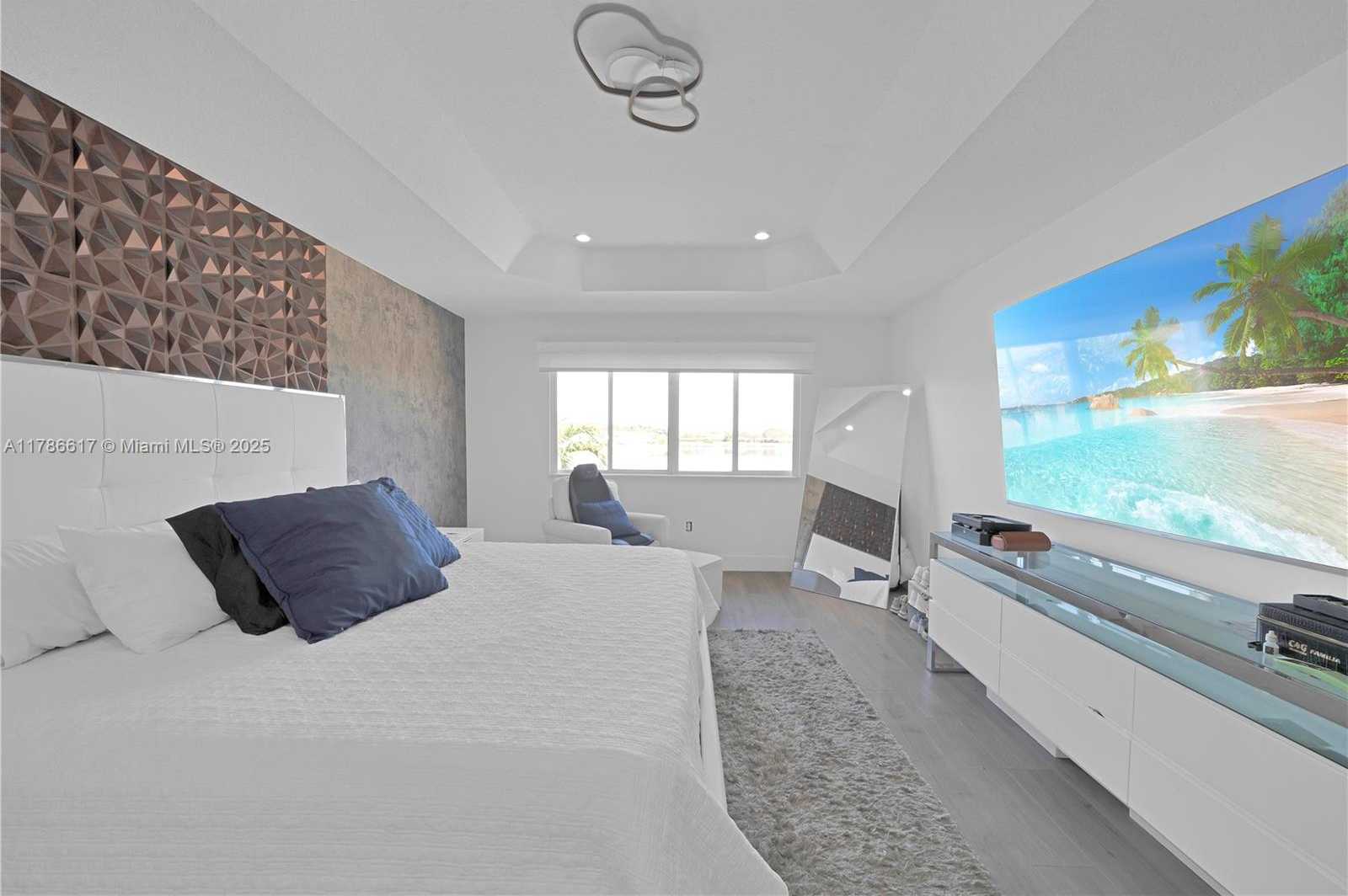 Small Image of 6694 NORTH WEST 107TH PL, Doral Number 36