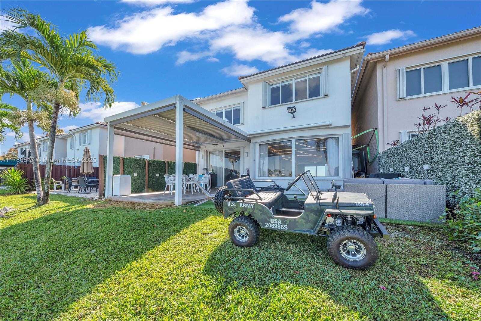 Small Image of 6694 NORTH WEST 107TH PL, Doral Number 55