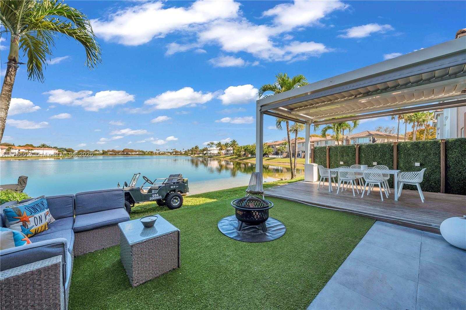 Small Image of 6694 NORTH WEST 107TH PL, Doral Number 57