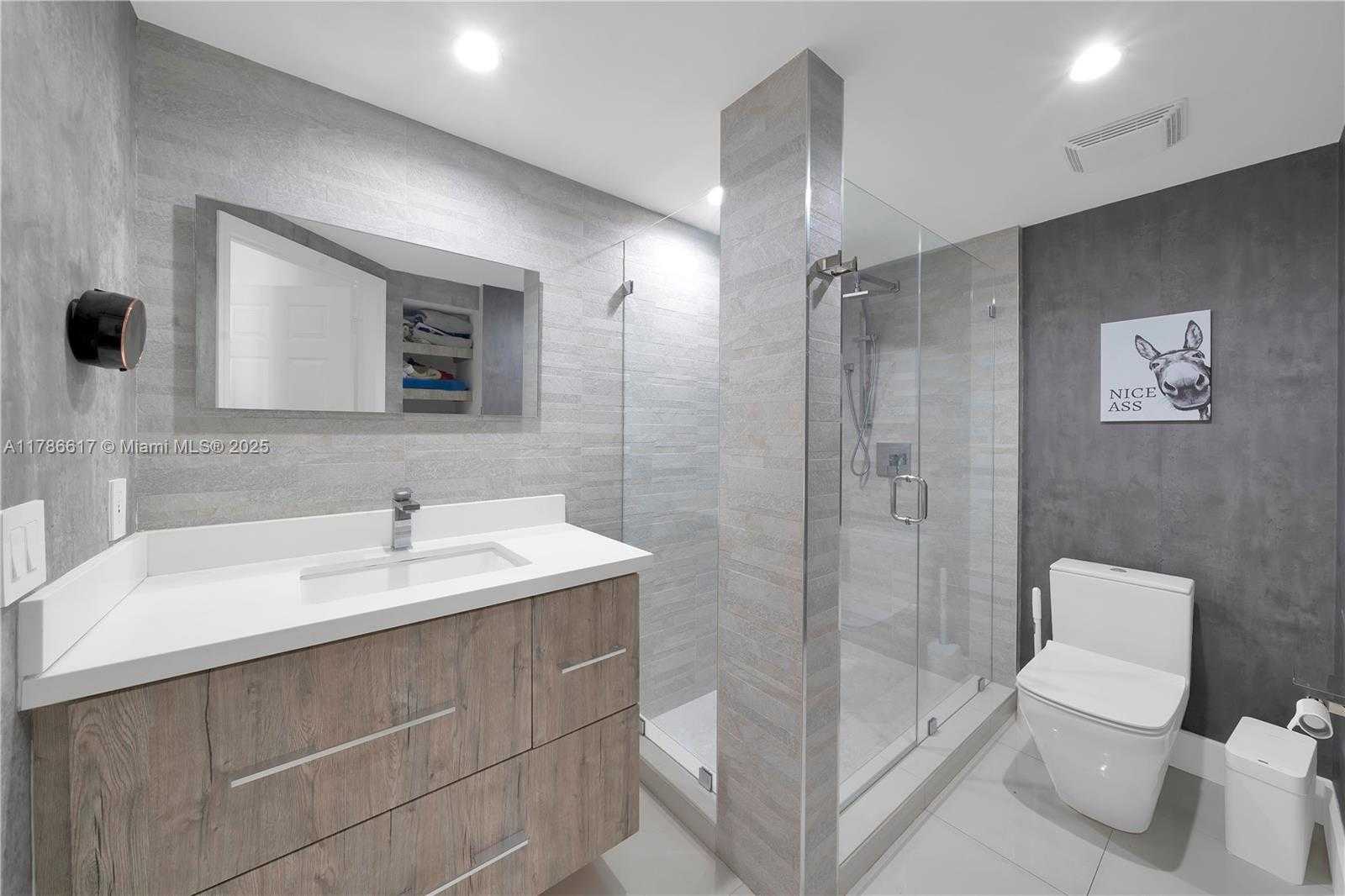 Small Image of 6694 NORTH WEST 107TH PL, Doral Number 6