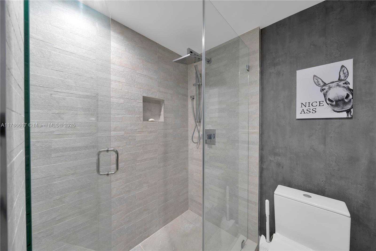Small Image of 6694 NORTH WEST 107TH PL, Doral Number 7
