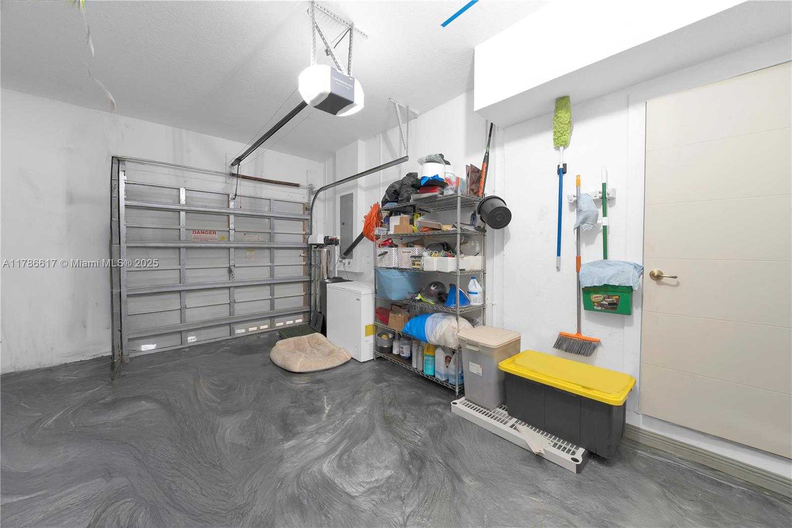Small Image of 6694 NORTH WEST 107TH PL, Doral Number 8