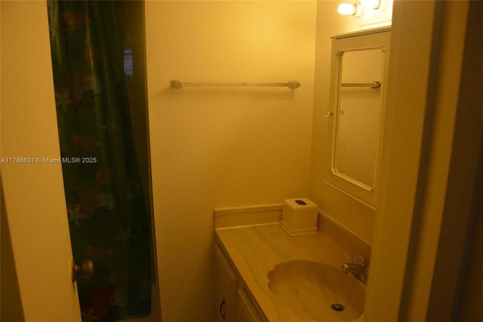 Small Image of 2821 NORTH MIAMI BEACH BLVD #5E, North Miami Beach Number 11