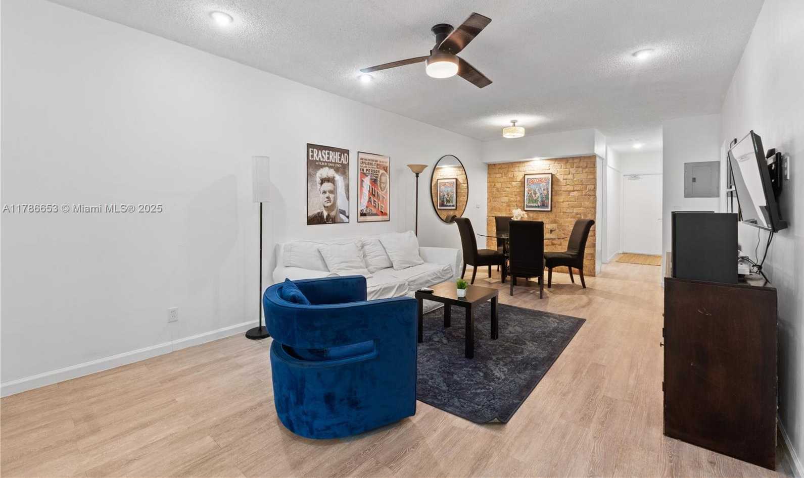 Small Image of 6580 SANTONA ST #A42, Coral Gables Number 8