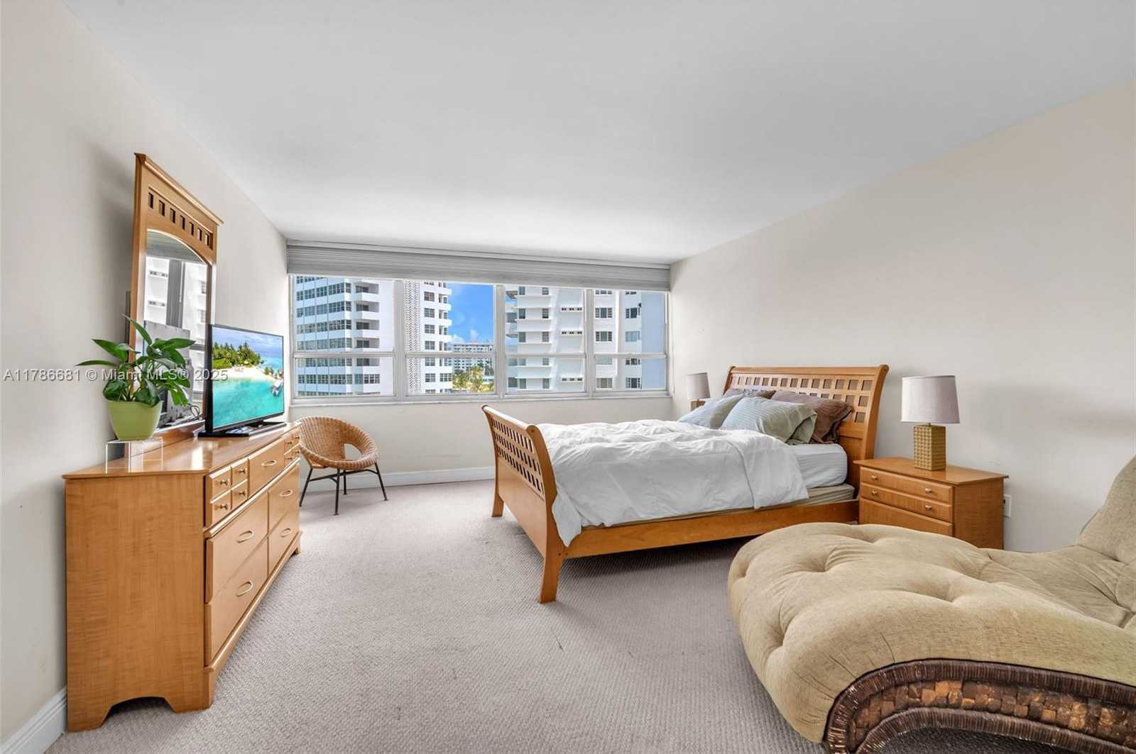 Small Image of 11 ISLAND AVE #512, Miami Beach Number 10
