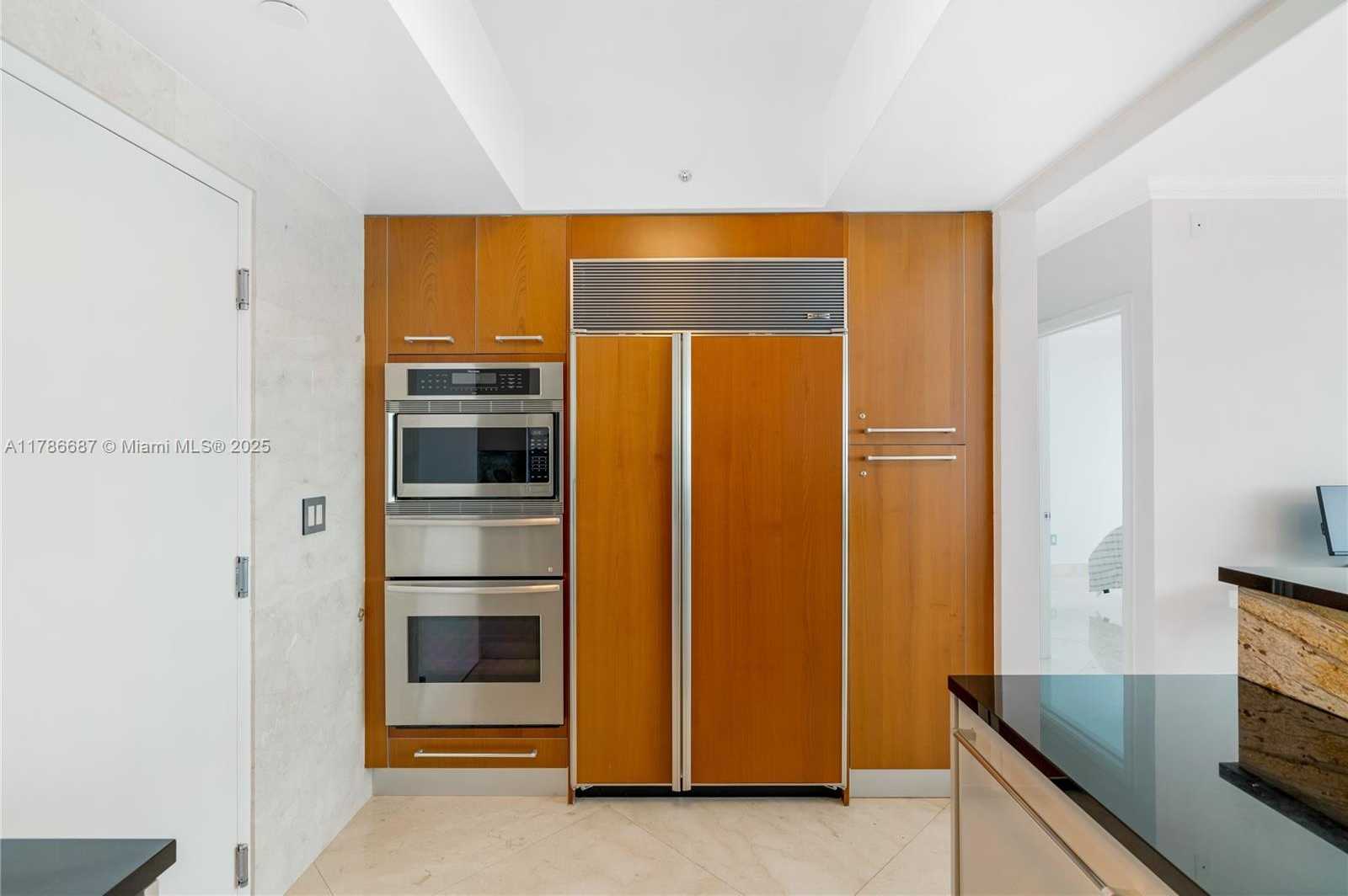 Small Image of 3101 SOUTH OCEAN DR #3506, Hollywood Number 10