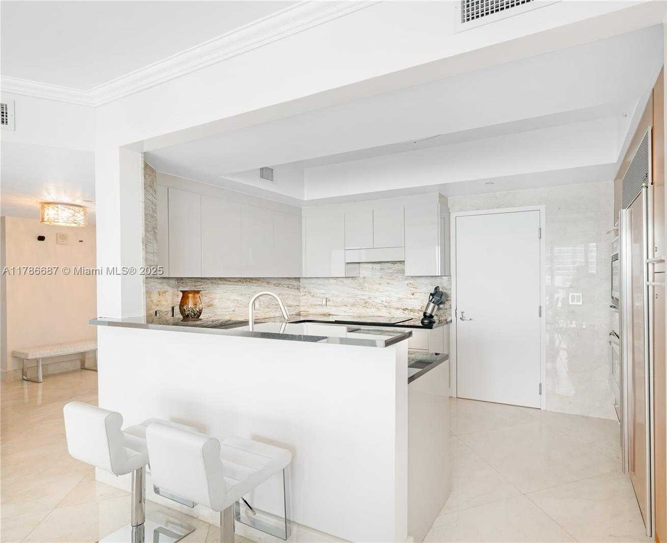 Small Image of 3101 SOUTH OCEAN DR #3506, Hollywood Number 8