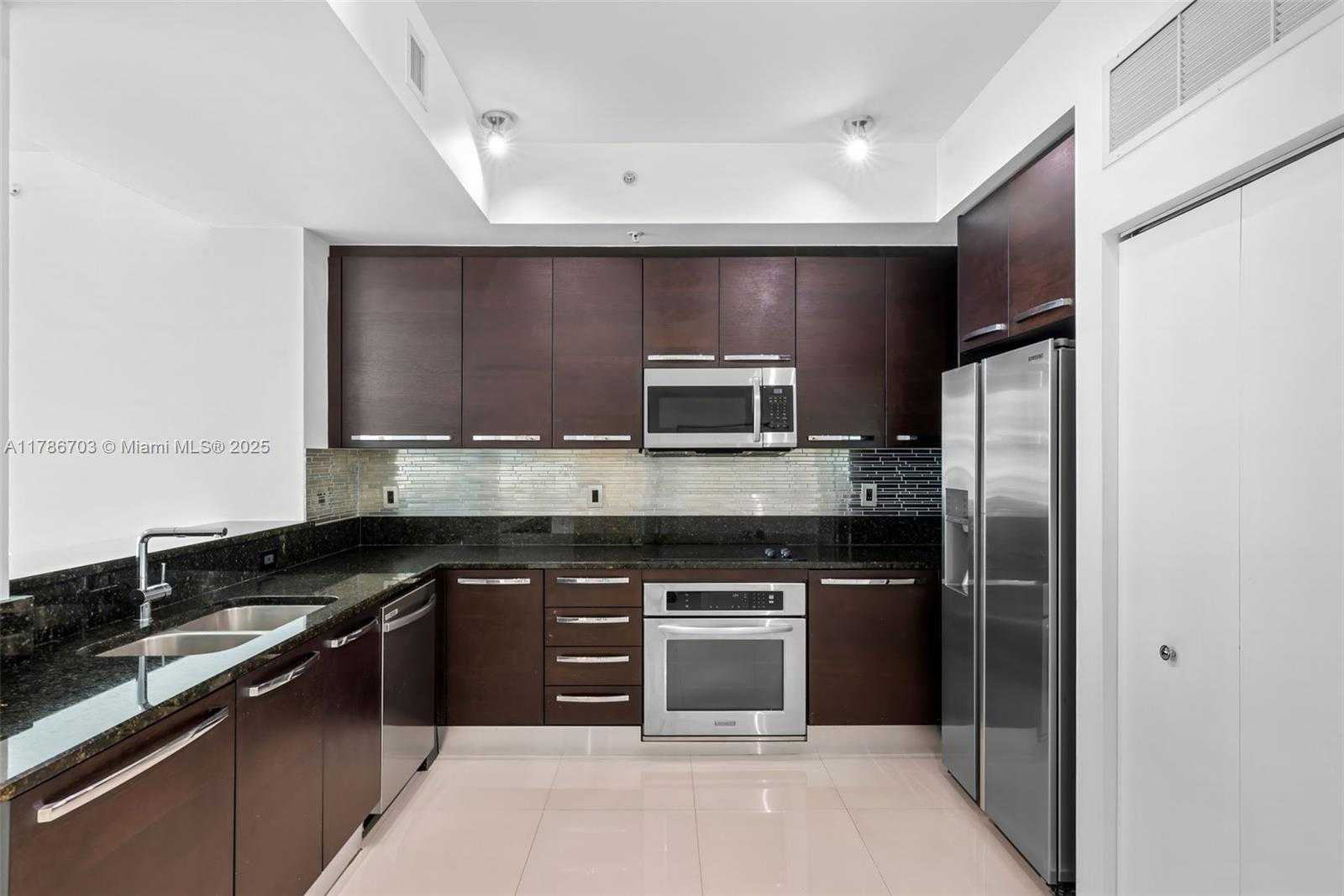 Small Image of 3030 NORTH EAST 188TH ST #606, Aventura Number 6