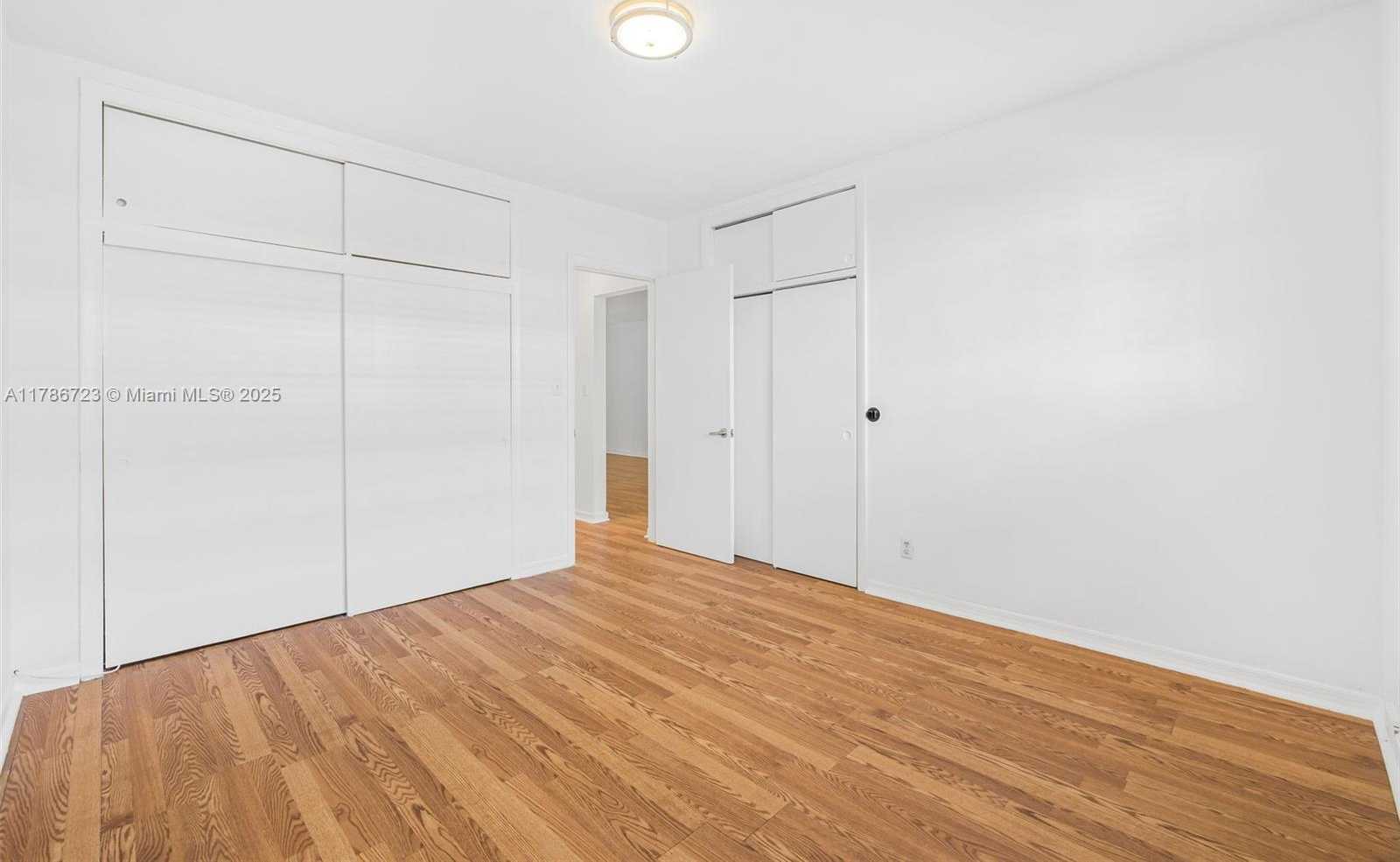 Small Image of 6580 SANTONA ST #A18, Coral Gables Number 13