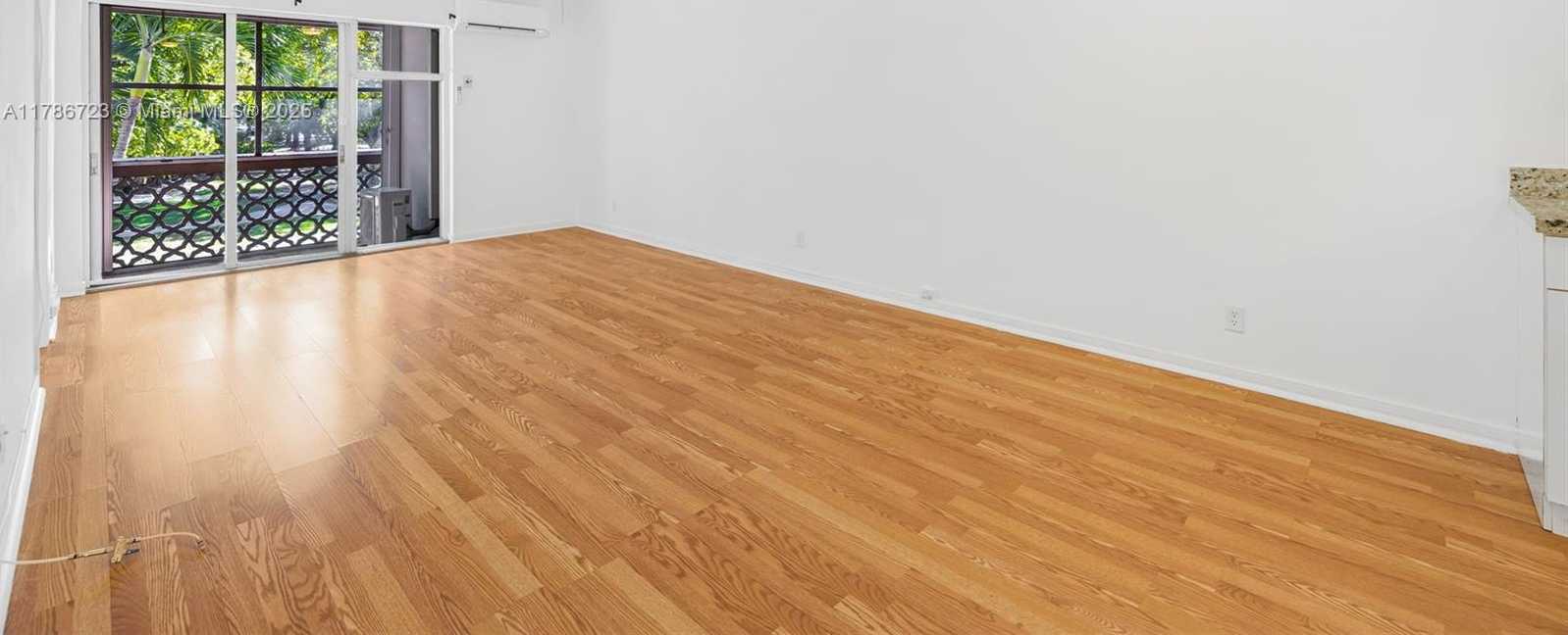 Small Image of 6580 SANTONA ST #A18, Coral Gables Number 6