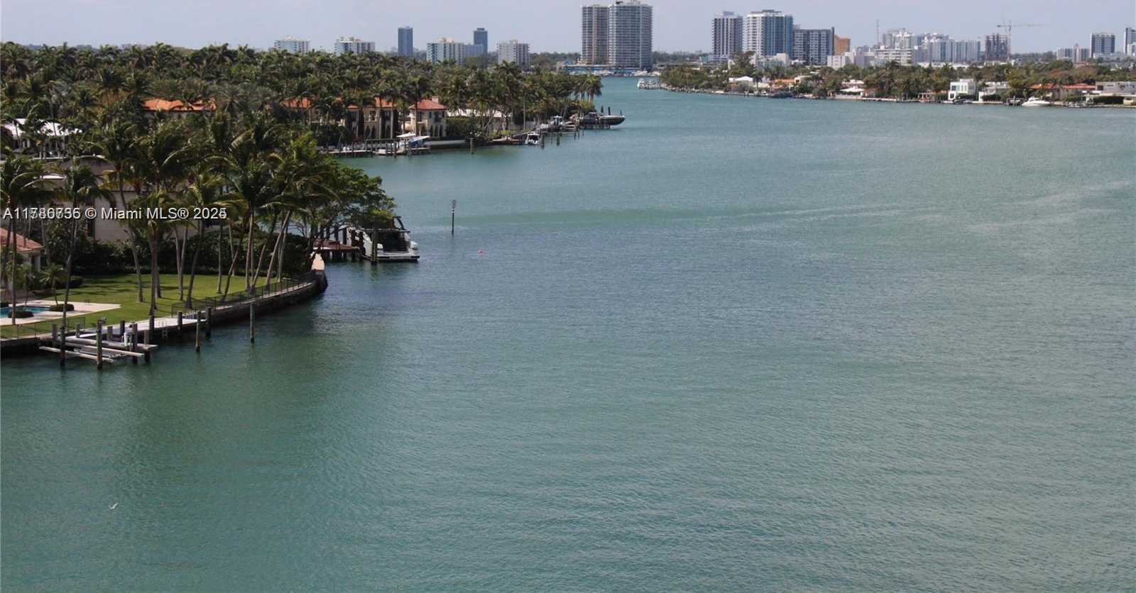 Small Image of 6770 INDIAN CREEK DR #8E, Miami Beach Number 12