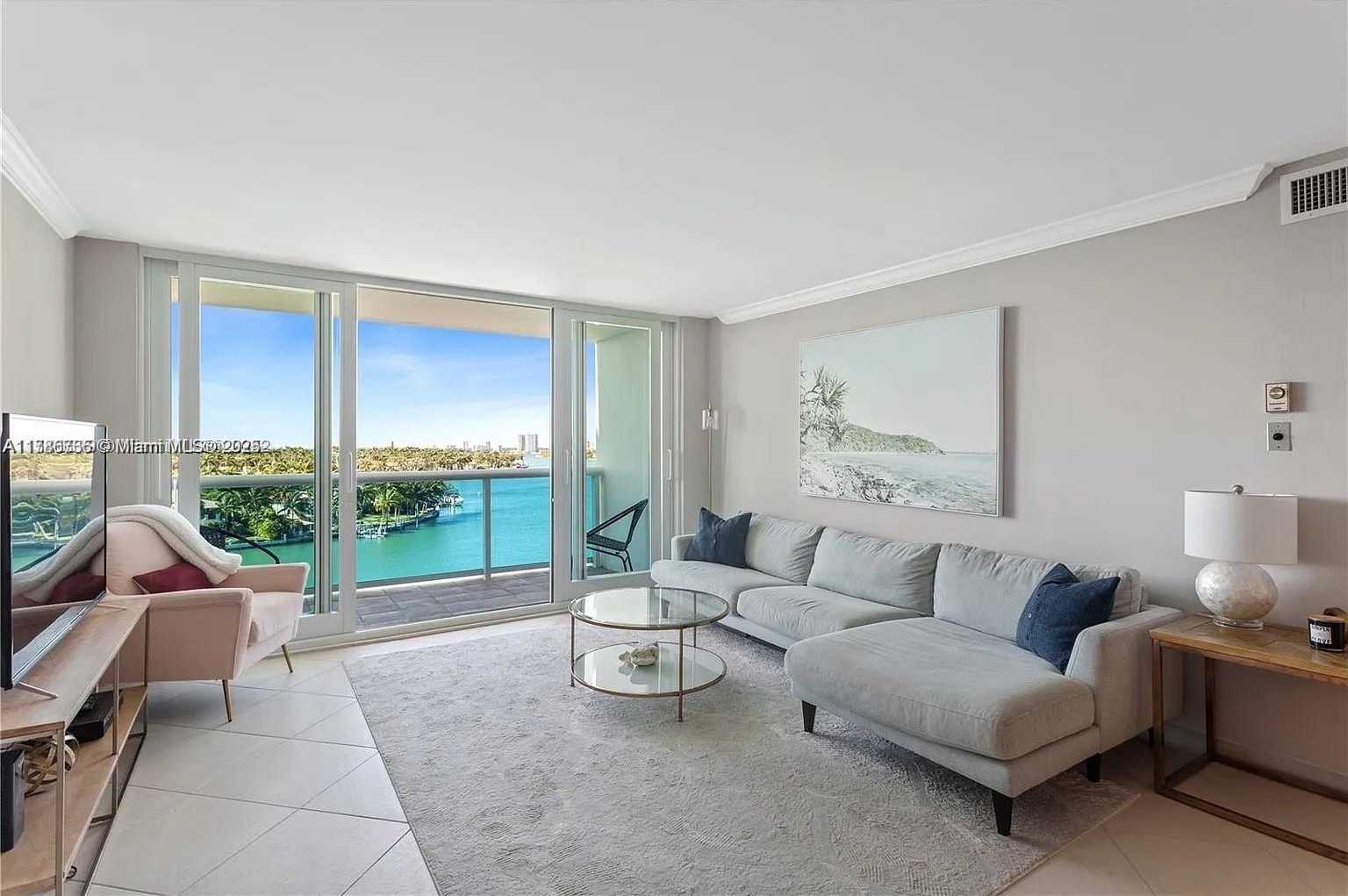 Small Image of 6770 INDIAN CREEK DR #8E, Miami Beach Number 2