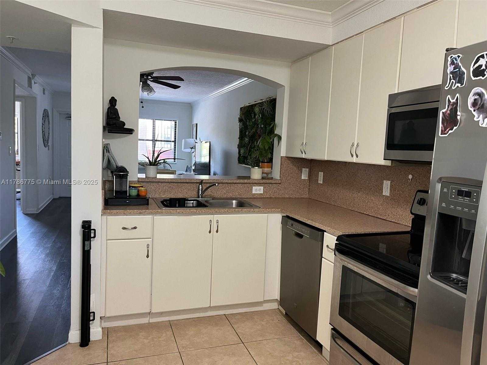 Small Image of 22701 SOUTH WEST 88TH PL #203-9, Cutler Bay Number 5