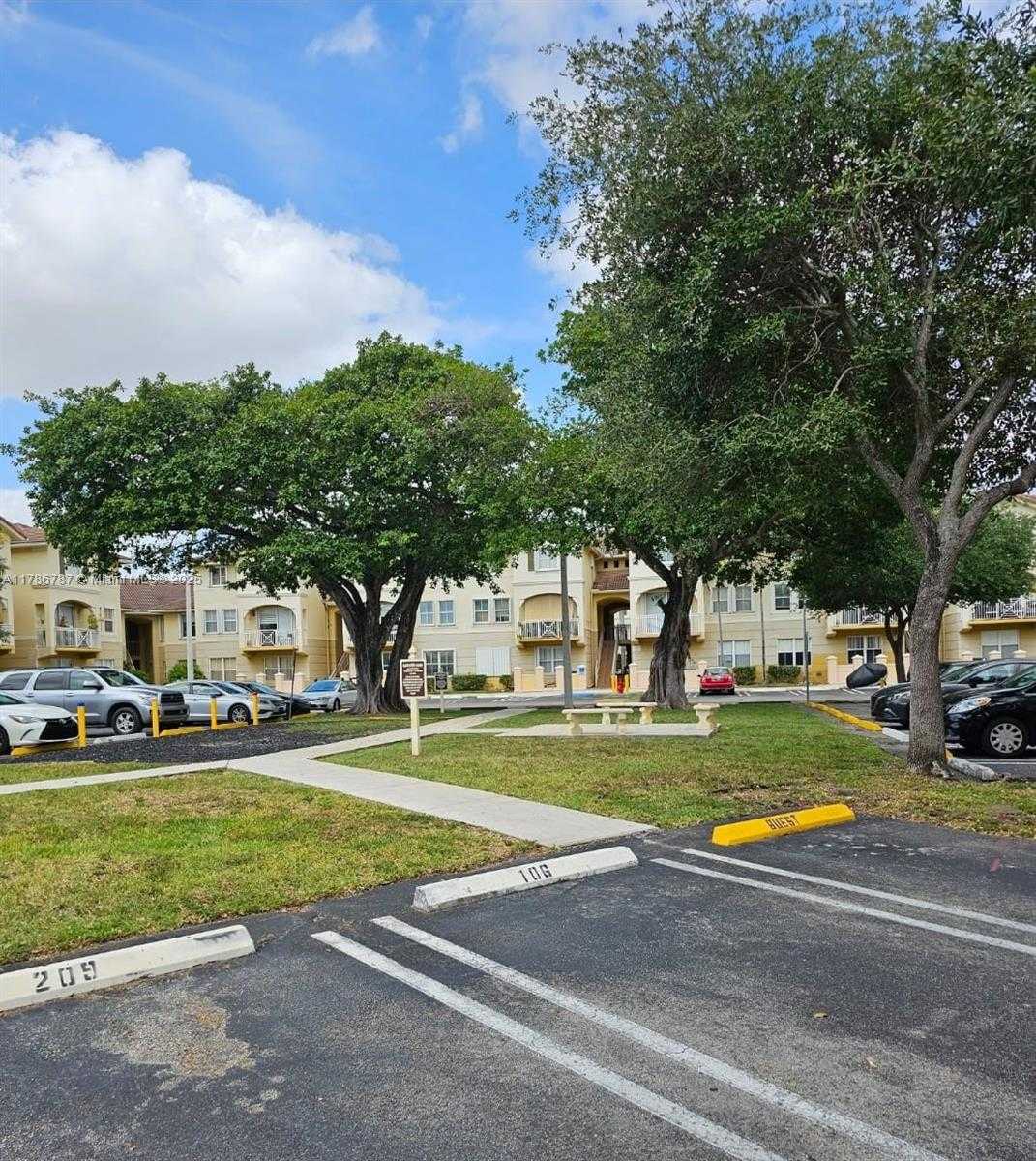 Small Image of 8906 WEST FLAGLER ST #101, Miami Number 28