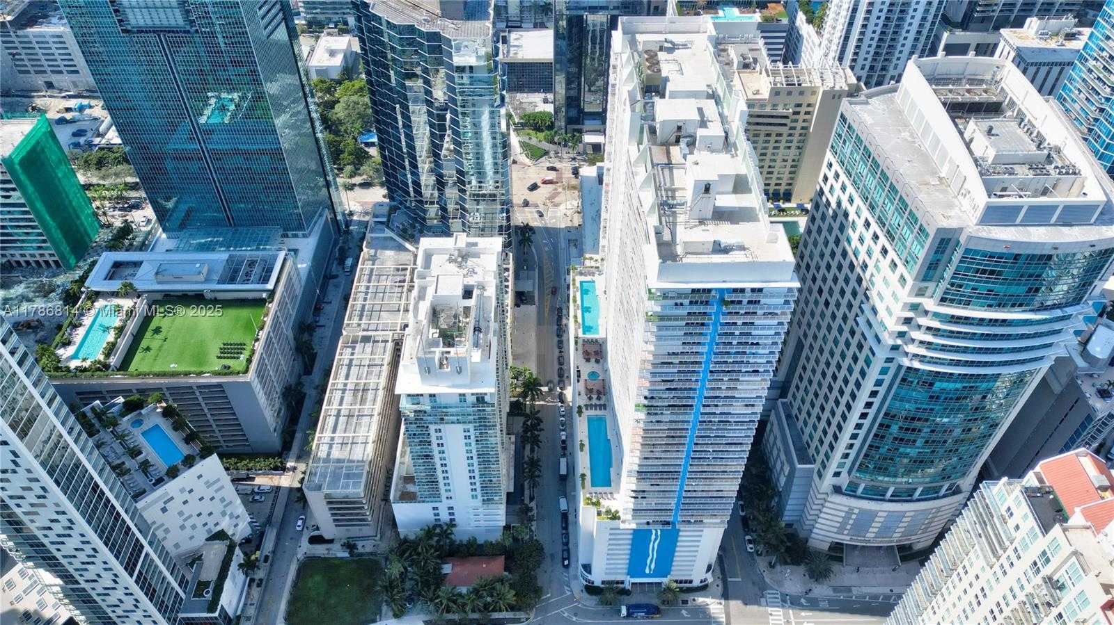 Small Image of 1200 BRICKELL BAY DRIVE #3902, Miami Number 19