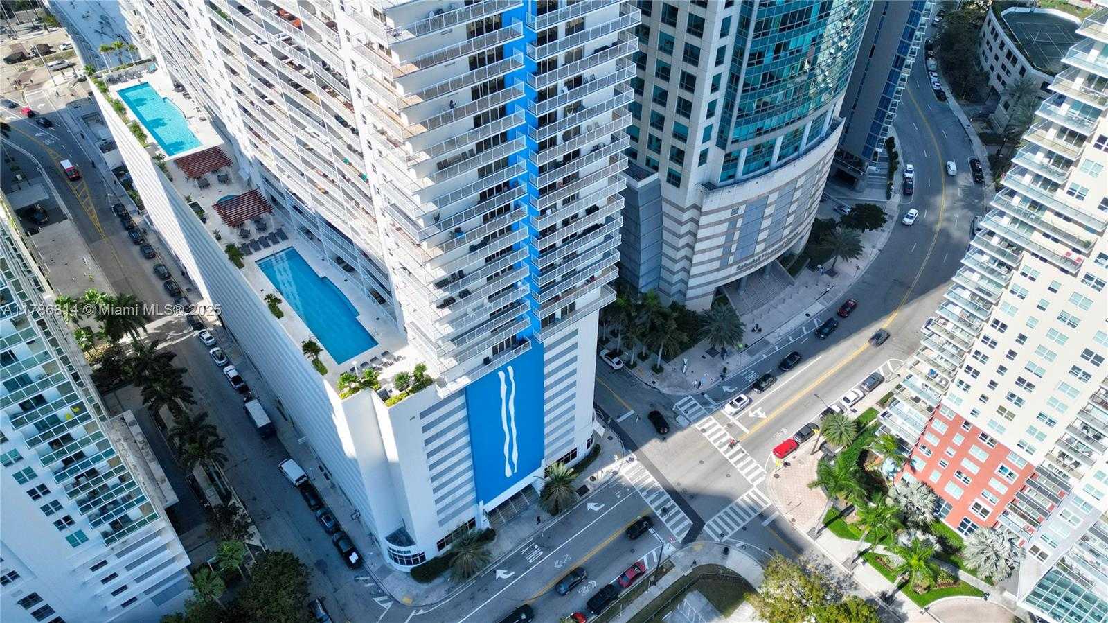 Small Image of 1200 BRICKELL BAY DRIVE #3902, Miami Number 21