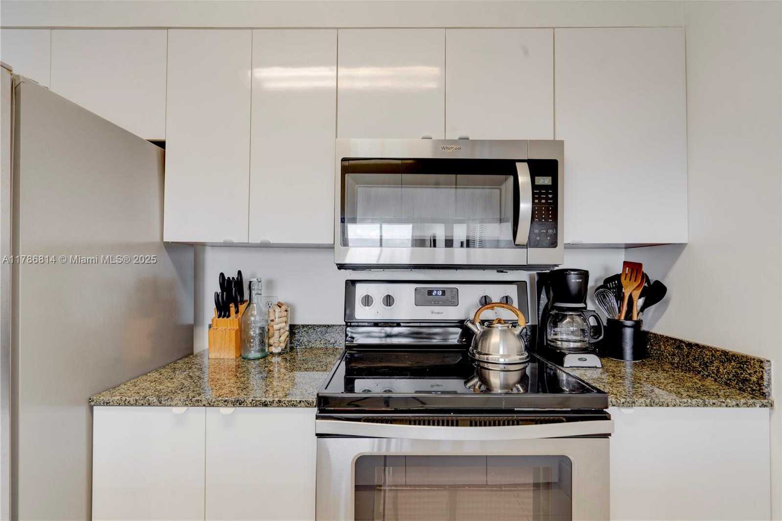 Small Image of 1200 BRICKELL BAY DRIVE #3902, Miami Number 54