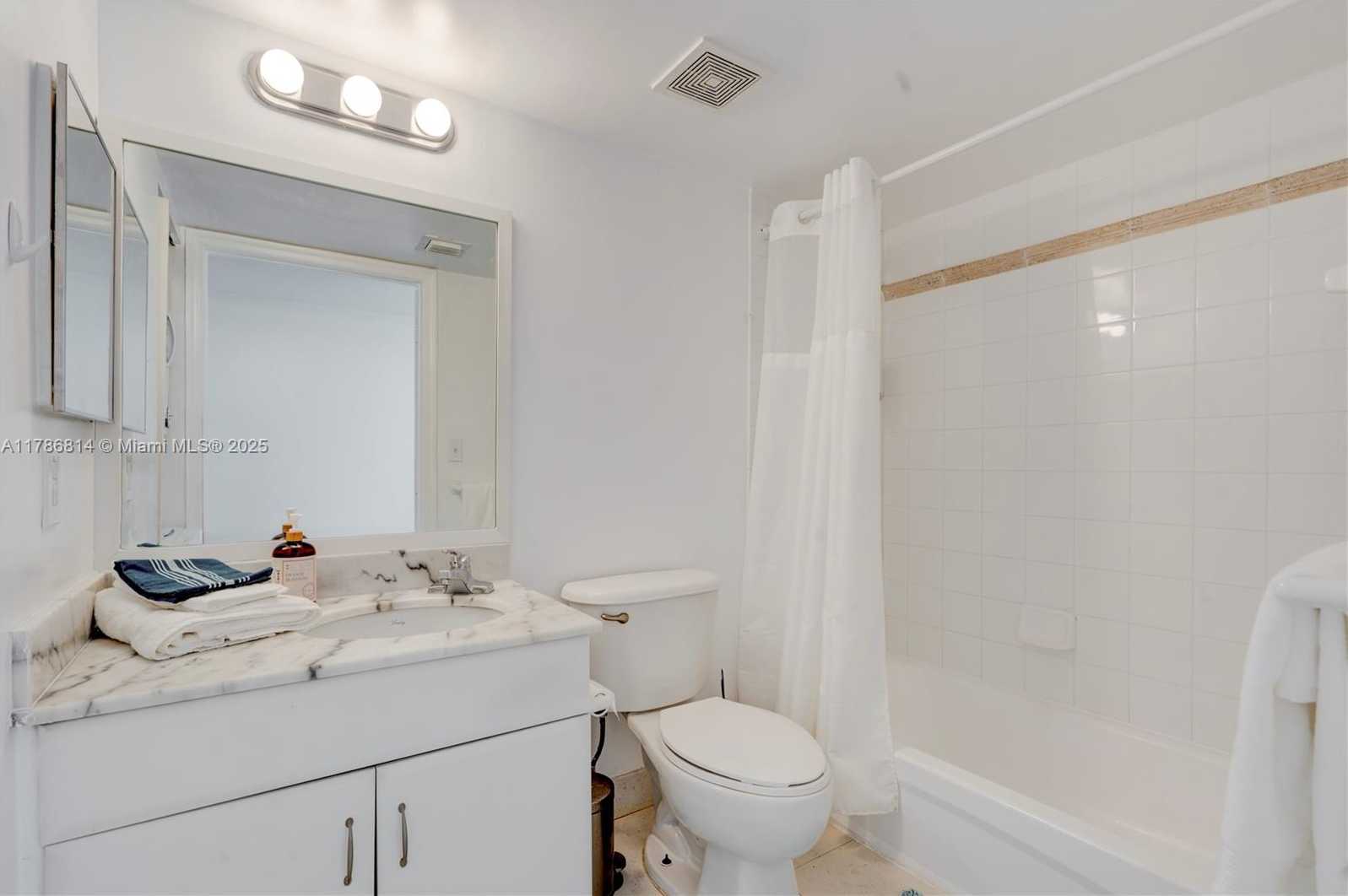 Small Image of 1200 BRICKELL BAY DRIVE #3902, Miami Number 55
