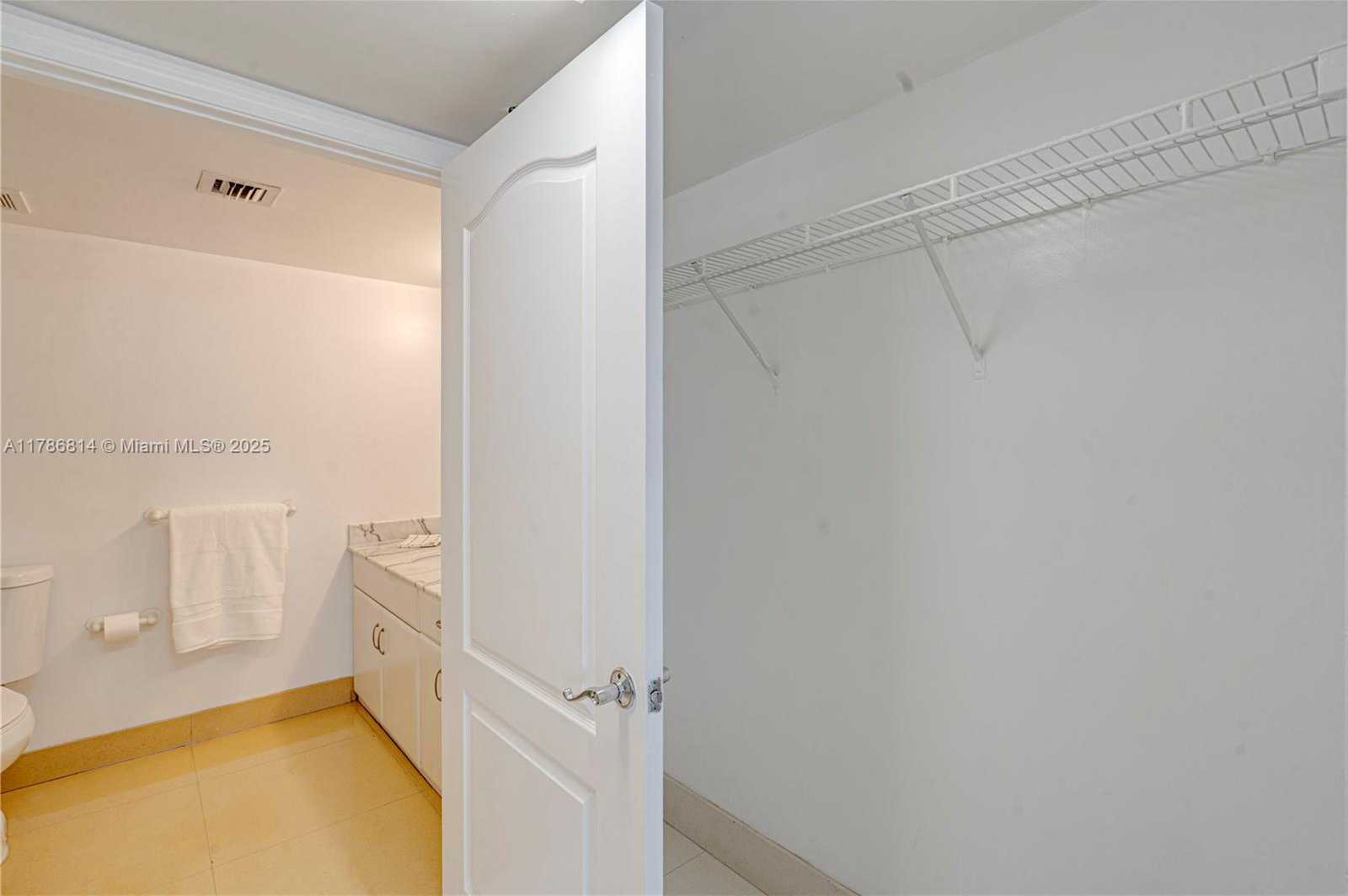 Small Image of 1200 BRICKELL BAY DRIVE #3902, Miami Number 70