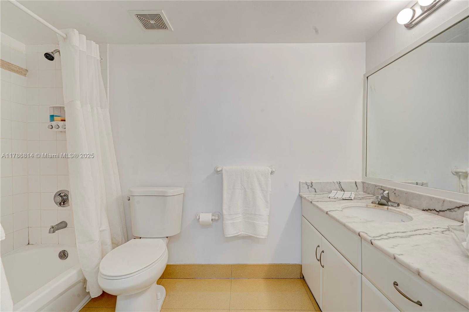 Small Image of 1200 BRICKELL BAY DRIVE #3902, Miami Number 71