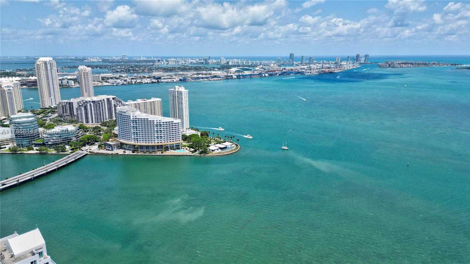 Small Image of 1200 BRICKELL BAY DRIVE #3902, Miami Number 75