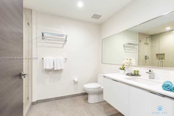 Small Image of 777 NORTH OCEAN DR #S330, Hollywood Number 7