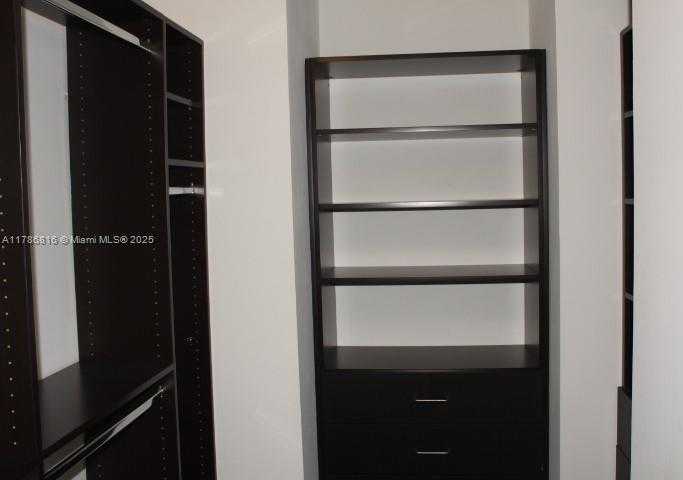 Small Image of 1331 BRICKELL BAY DR #2108, Miami Number 25