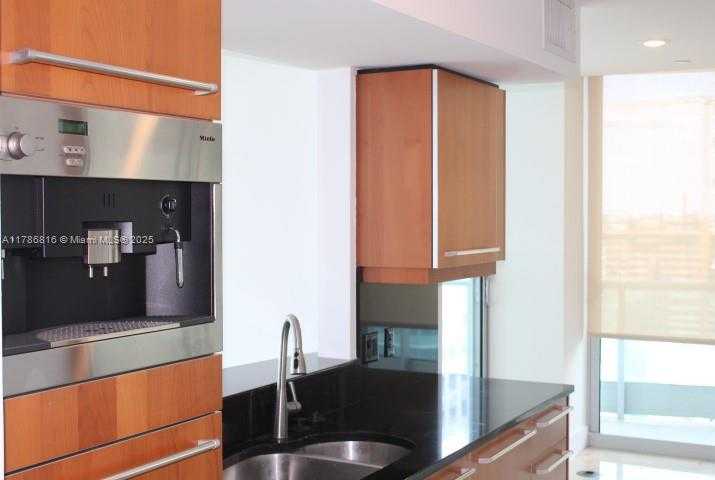 Small Image of 1331 BRICKELL BAY DR #2108, Miami Number 9