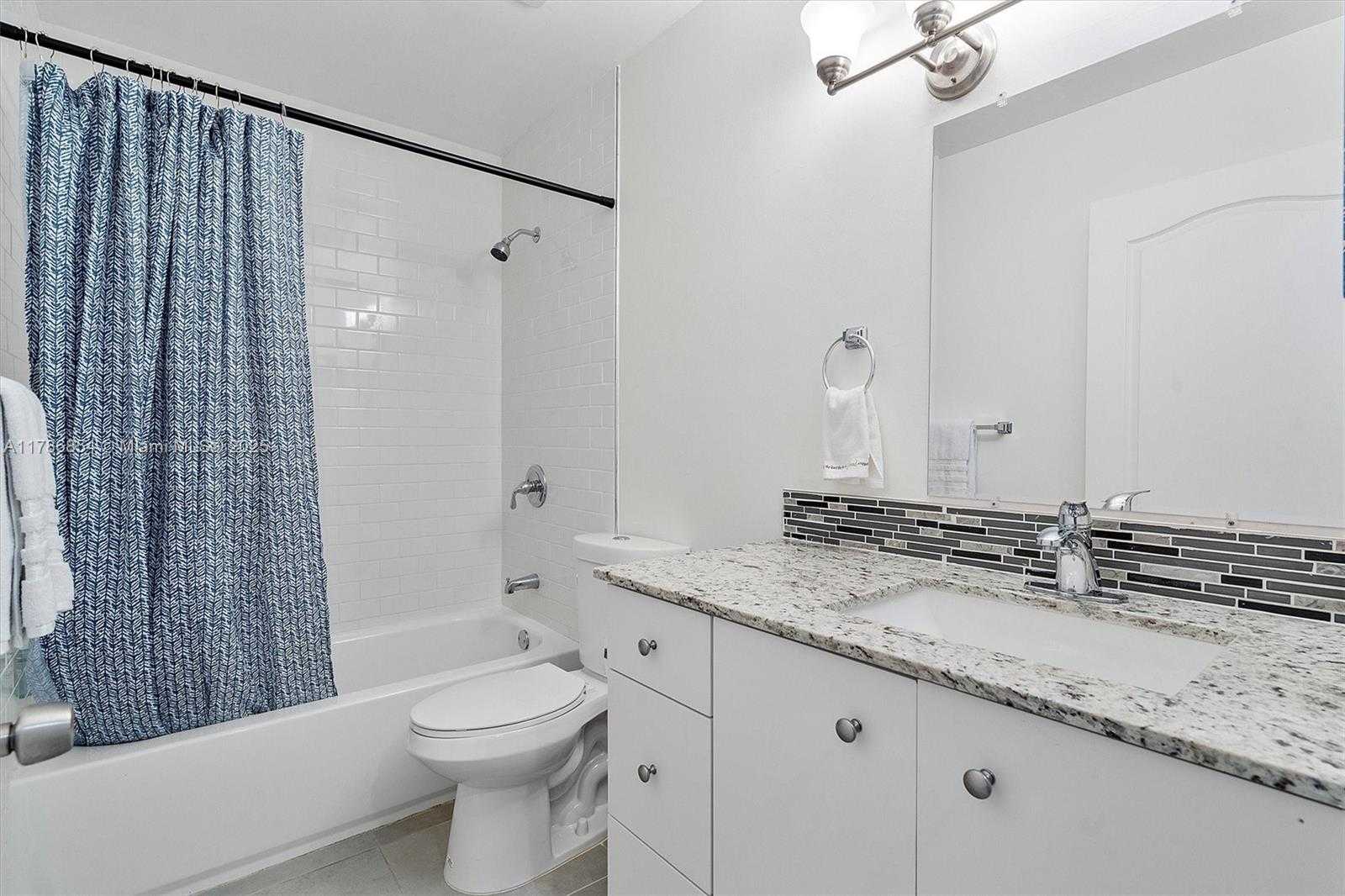 Small Image of 5001 RIVERSIDE DR #303, Coral Springs Number 21