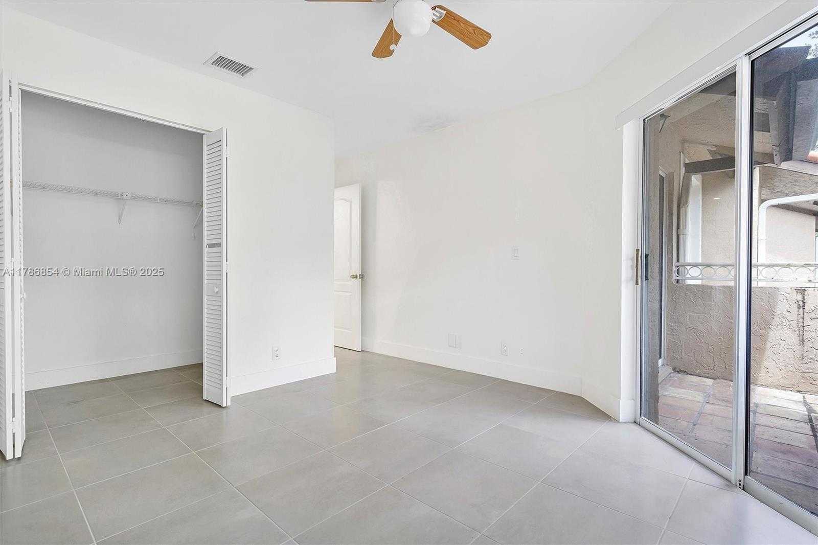 Small Image of 5001 RIVERSIDE DR #303, Coral Springs Number 22