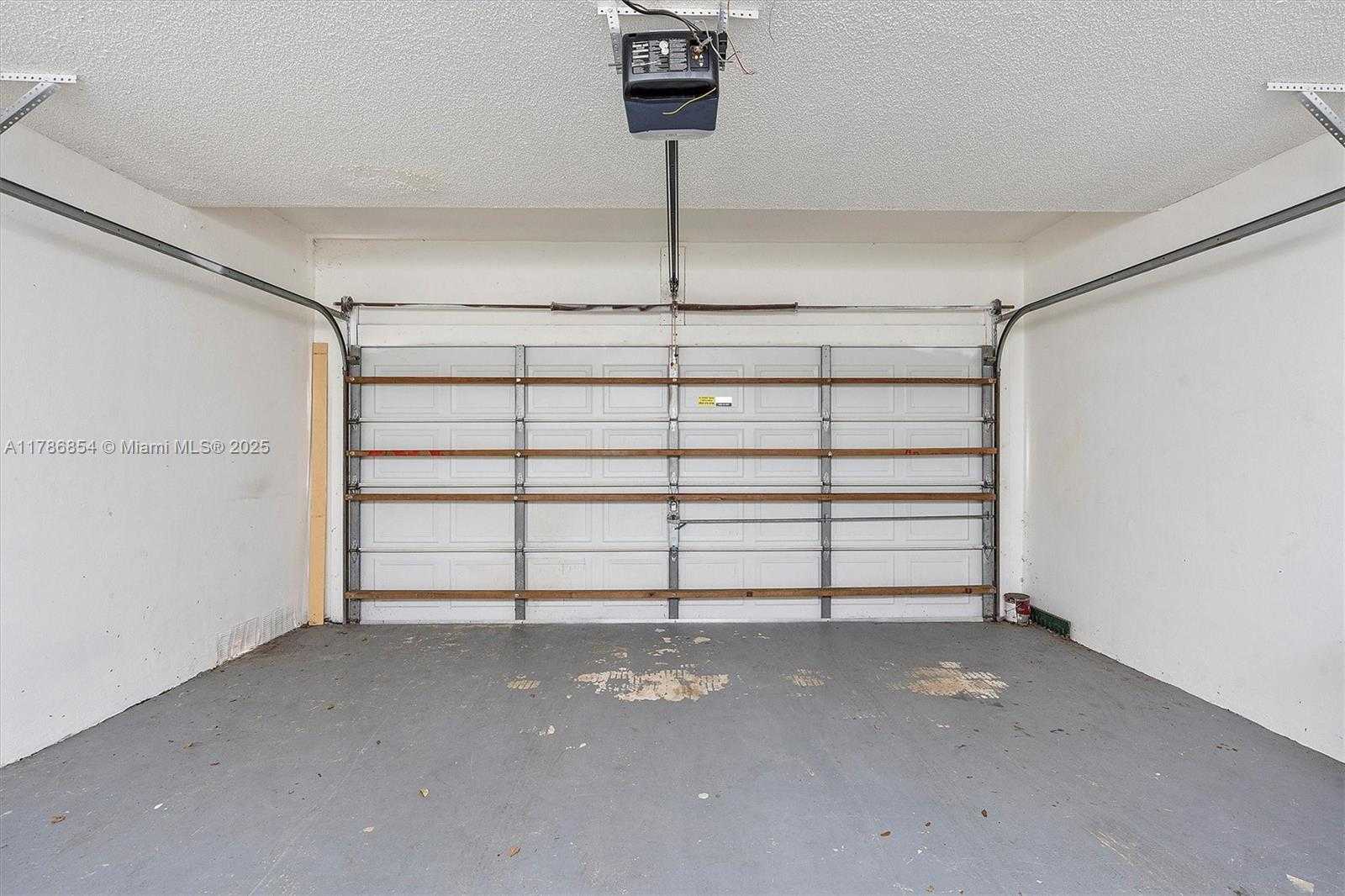Small Image of 5001 RIVERSIDE DR #303, Coral Springs Number 46