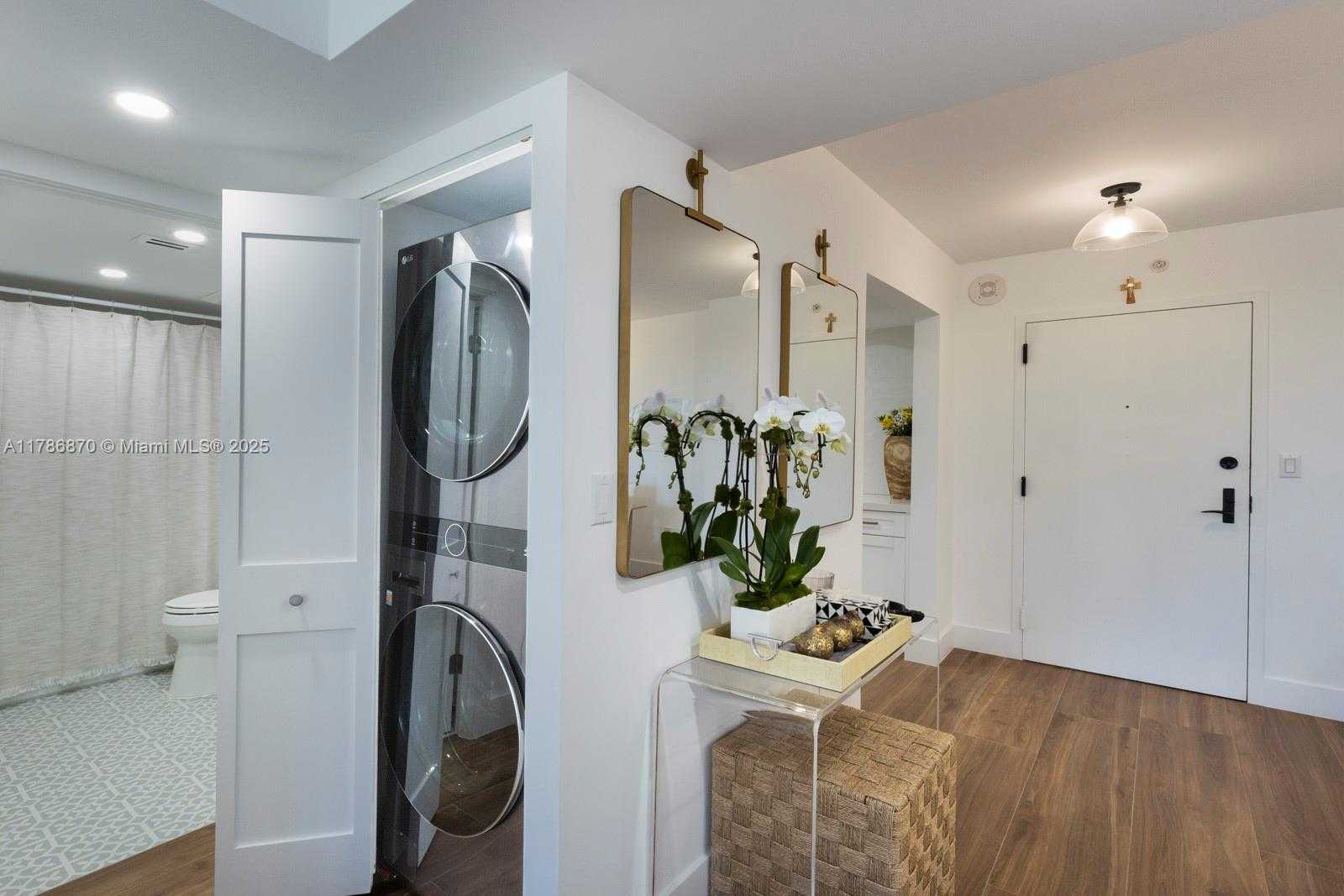 Small Image of 600 BILTMORE WAY #308, Coral Gables Number 7