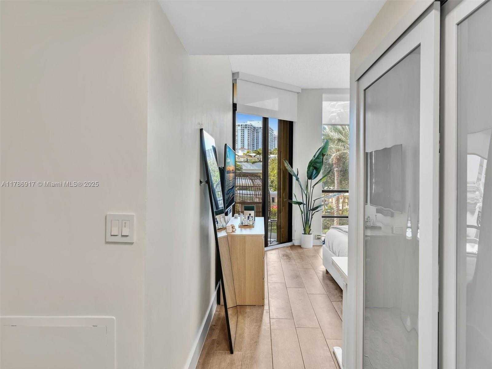 Small Image of 20191 EAST COUNTRY CLUB DR #311, Aventura Number 23