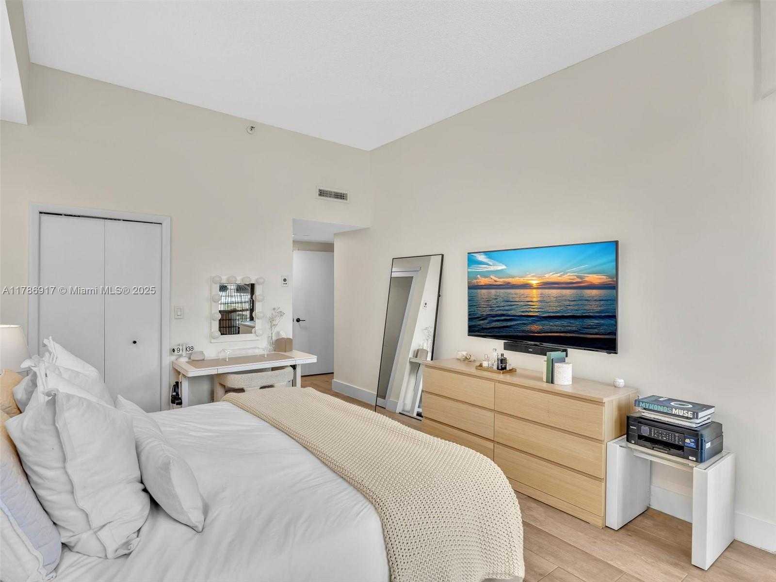 Small Image of 20191 EAST COUNTRY CLUB DR #311, Aventura Number 30