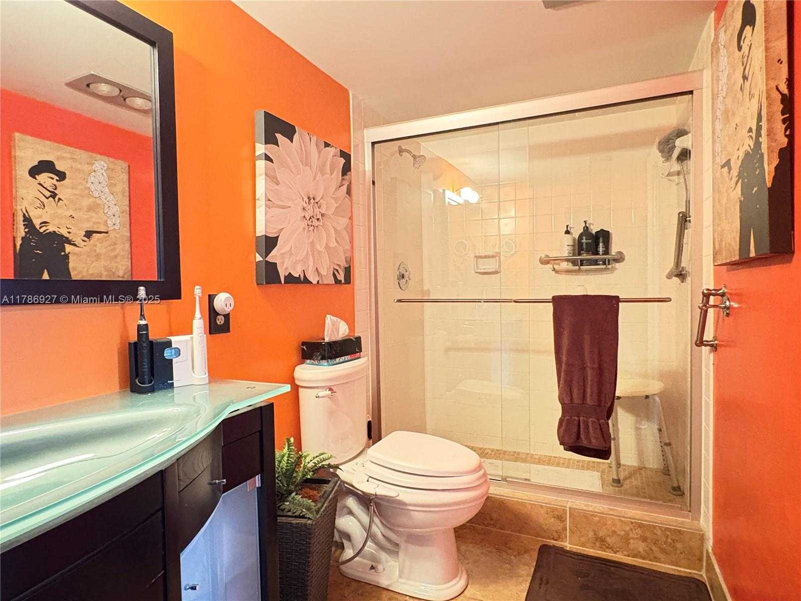 Small Image of 4020 WEST PALM AIRE DR #211, Pompano Beach Number 16