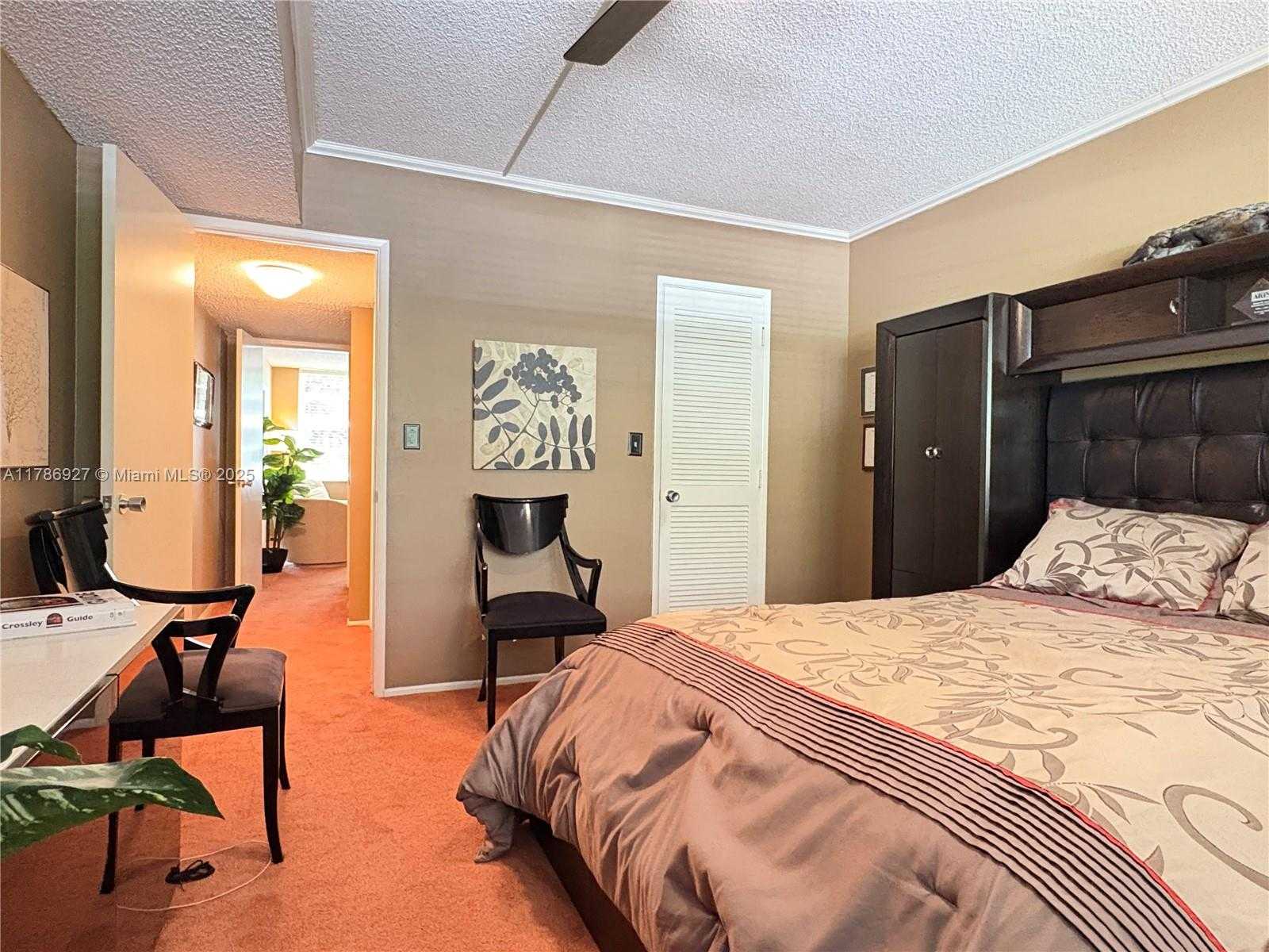 Small Image of 4020 WEST PALM AIRE DR #211, Pompano Beach Number 20