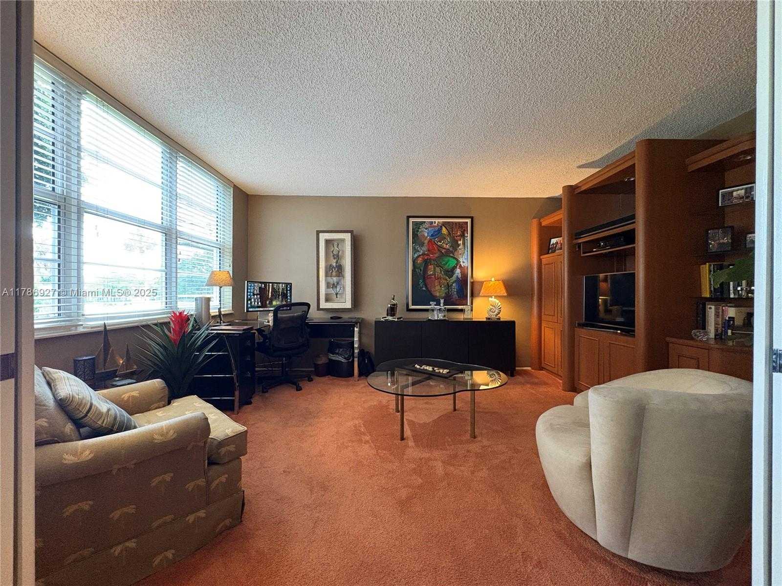 Small Image of 4020 WEST PALM AIRE DR #211, Pompano Beach Number 29