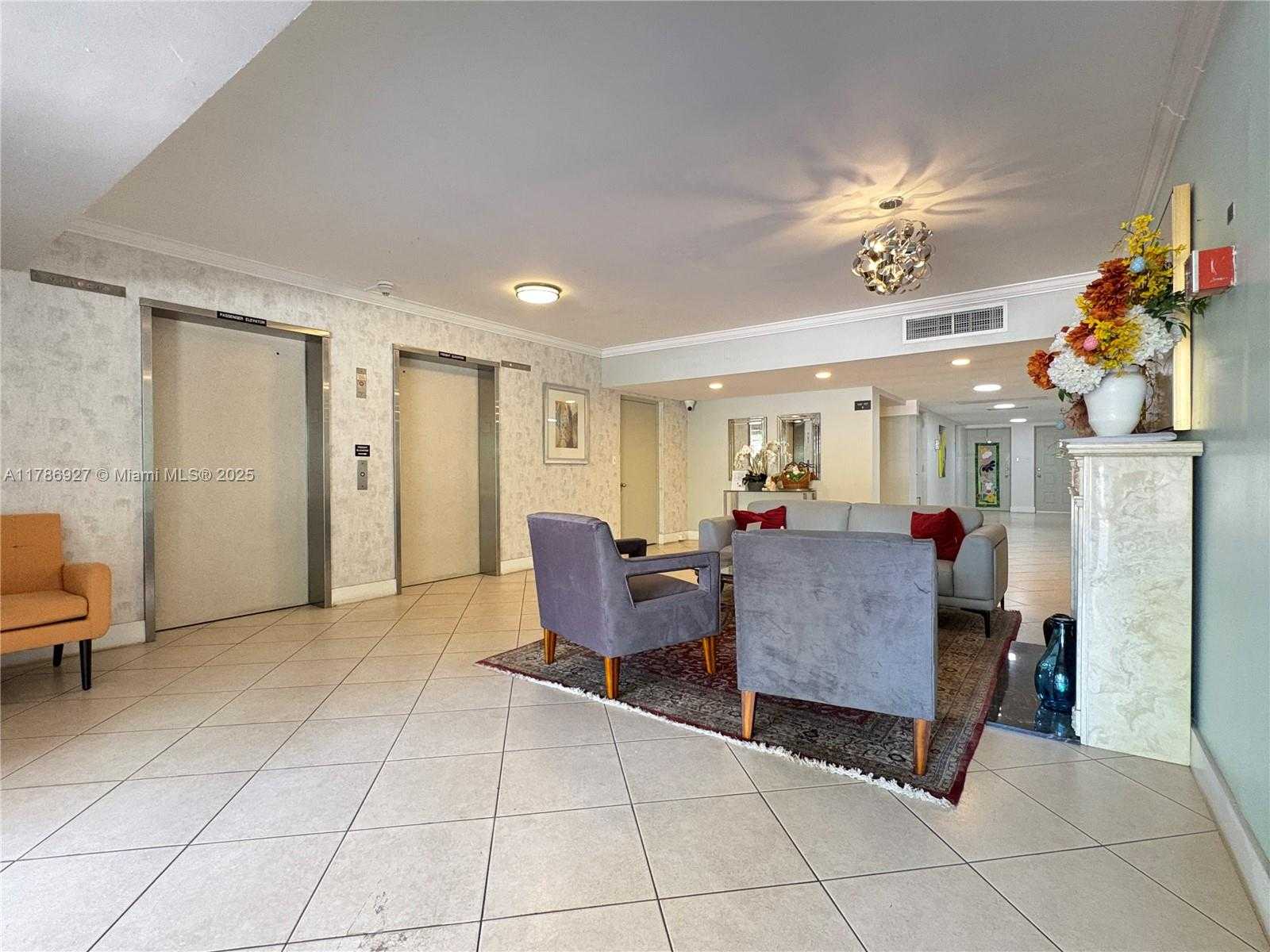 Small Image of 4020 WEST PALM AIRE DR #211, Pompano Beach Number 42