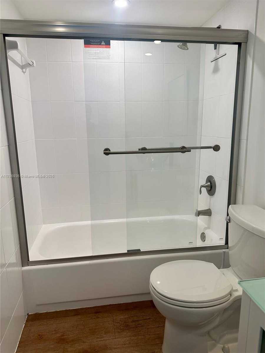 Small Image of 575 CRANDON BLVD #707, Key Biscayne Number 15