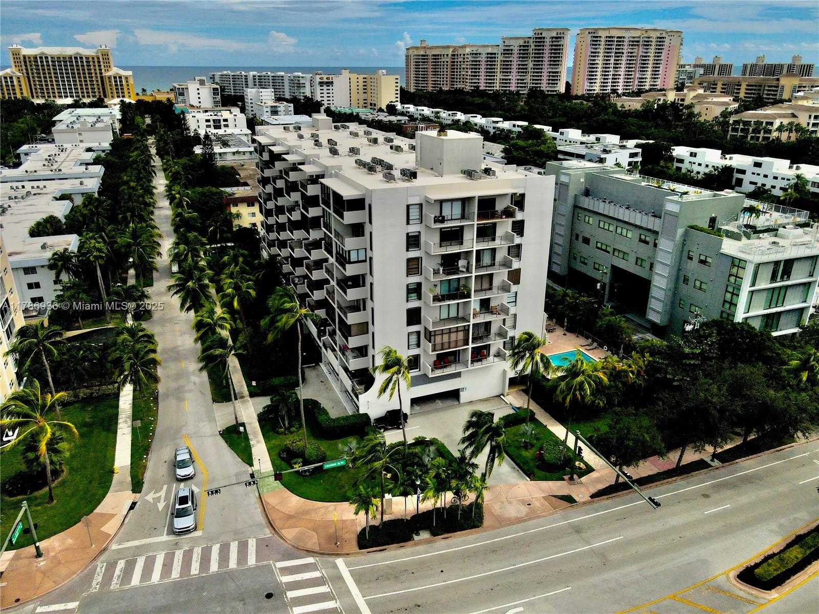 Small Image of 575 CRANDON BLVD #707, Key Biscayne Number 22