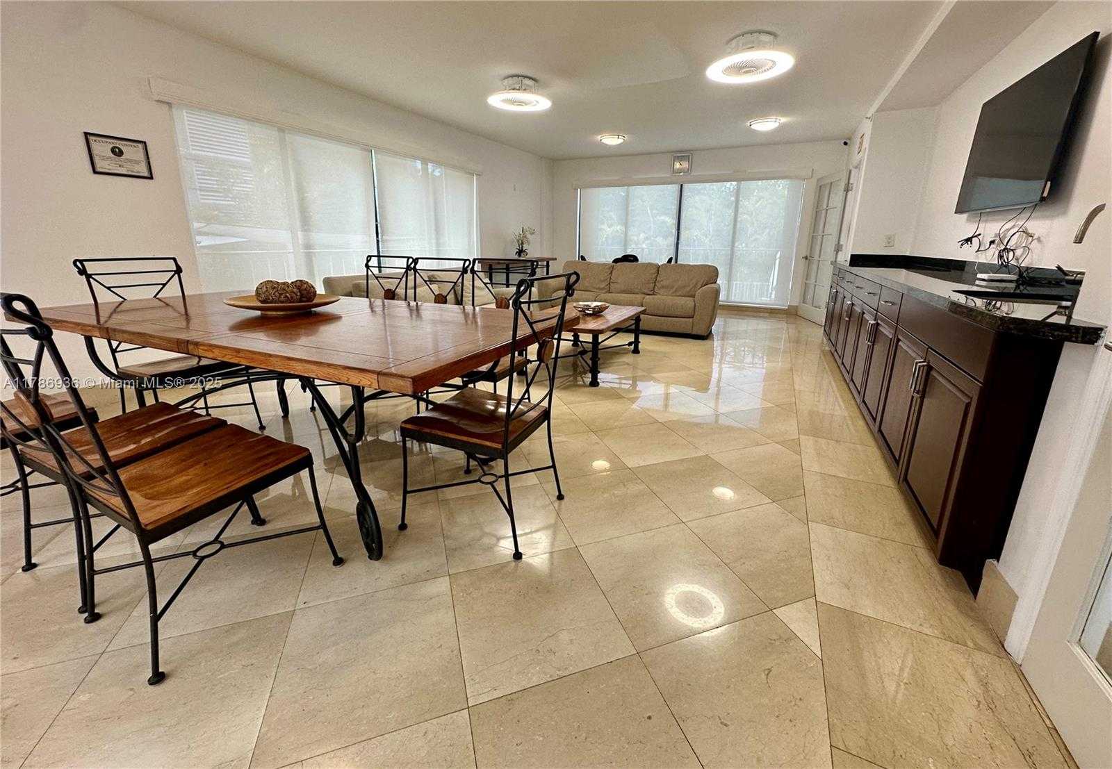 Small Image of 575 CRANDON BLVD #707, Key Biscayne Number 23