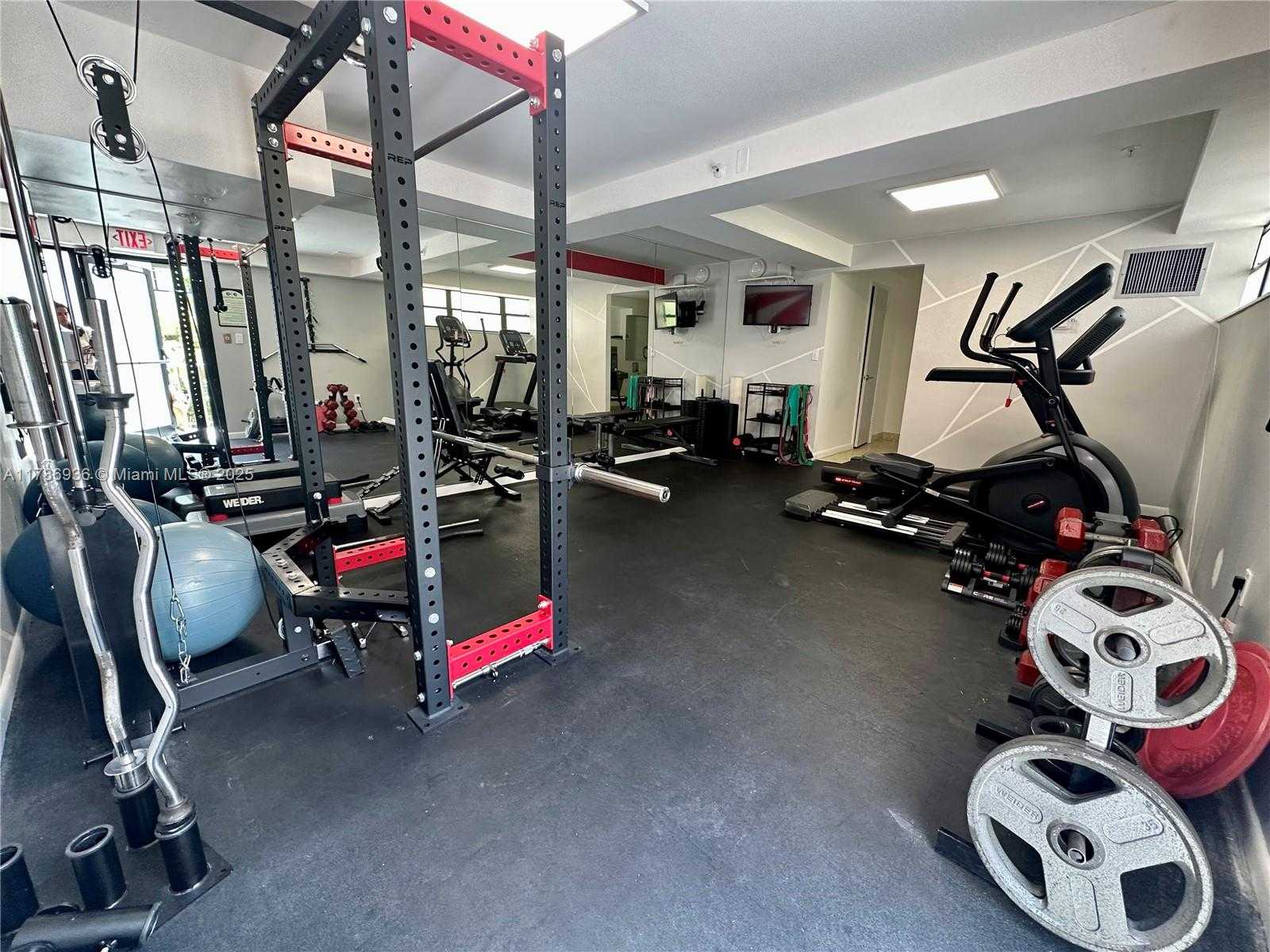 Small Image of 575 CRANDON BLVD #707, Key Biscayne Number 29