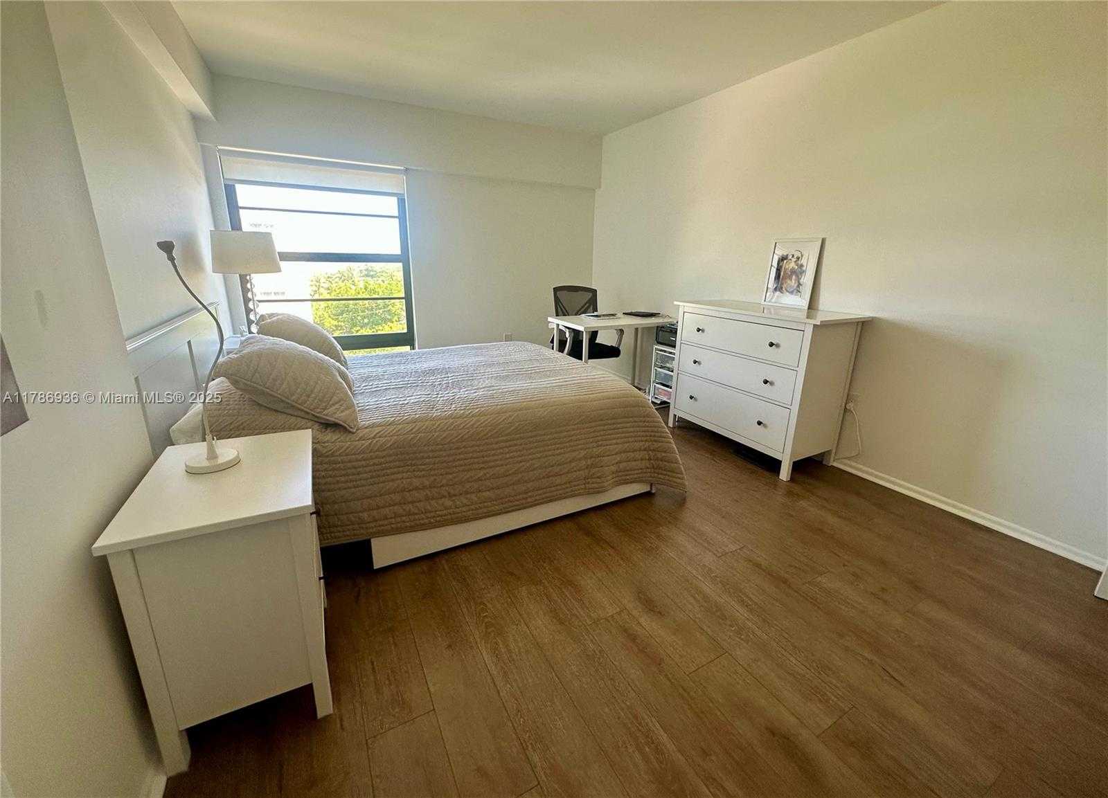 Small Image of 575 CRANDON BLVD #707, Key Biscayne Number 6