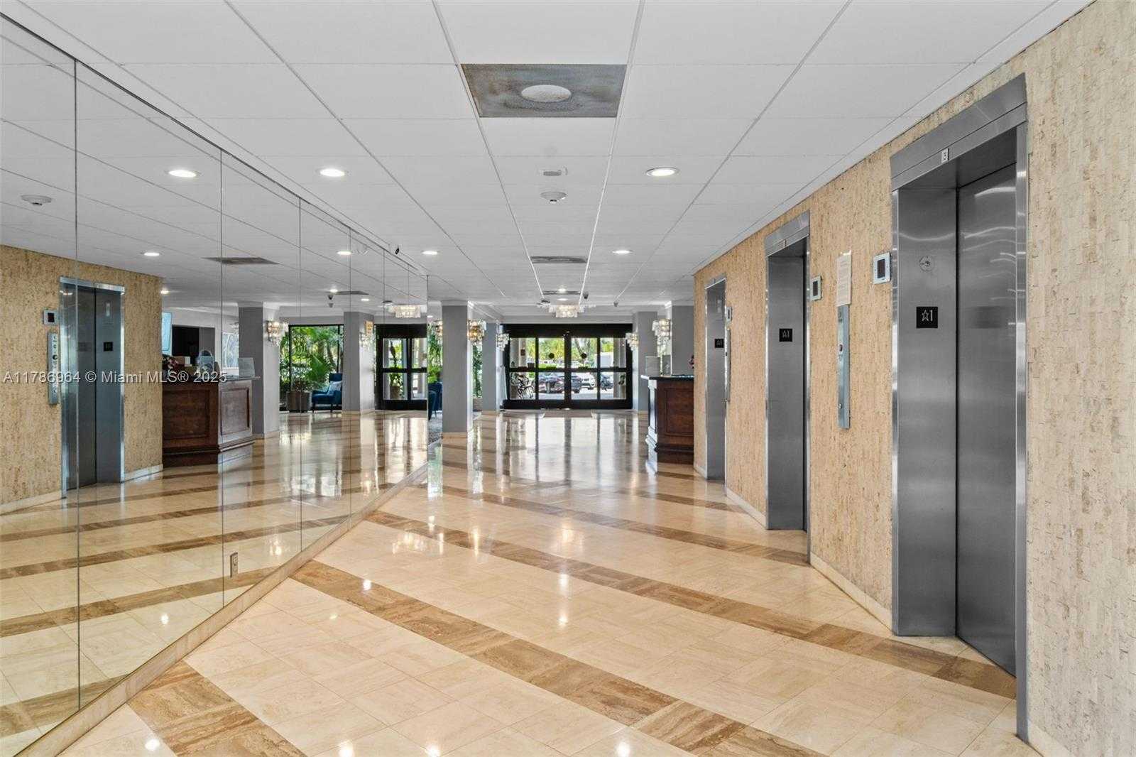 Small Image of 3800 HILLCREST DR #210, Hollywood Number 21