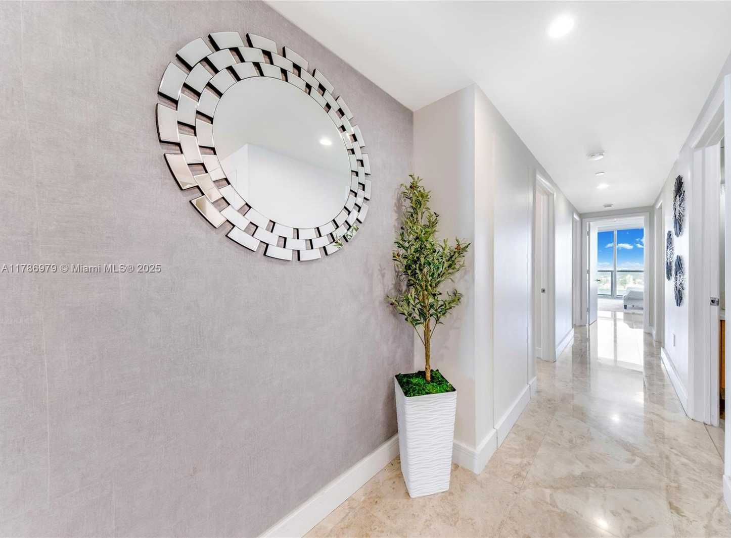 Small Image of 17001 COLLINS AVE #2401, Sunny Isles Beach Number 8