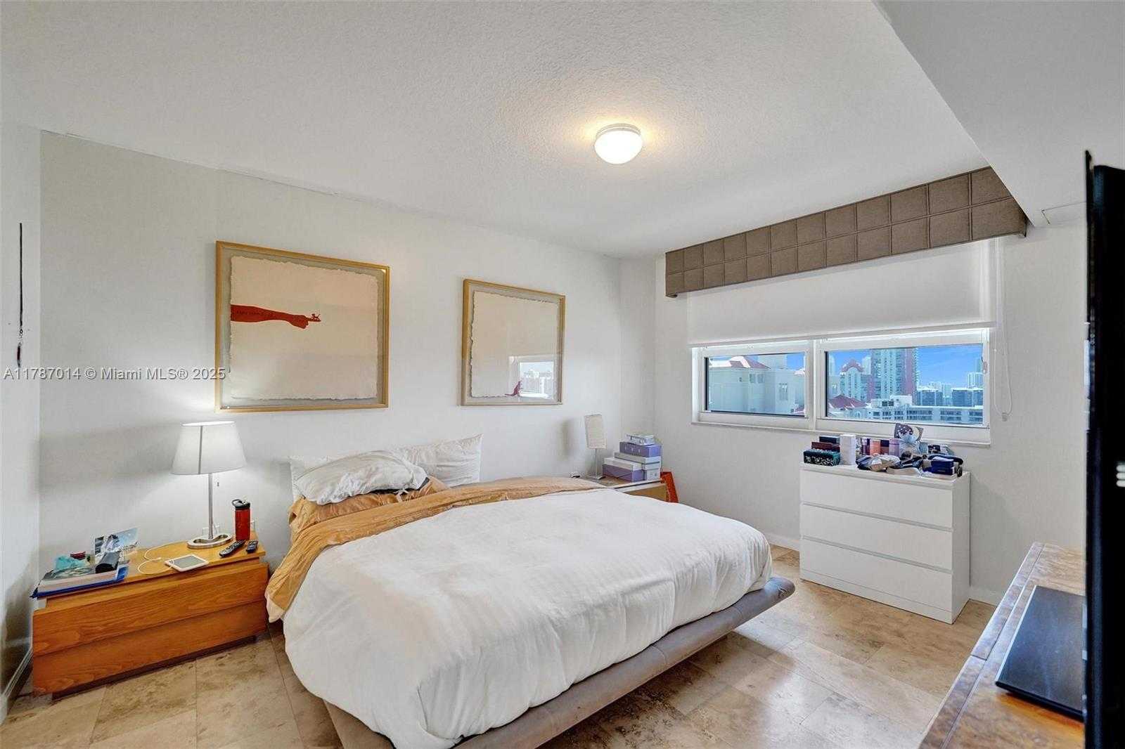 Small Image of 19501 WEST COUNTRY CLUB DR #2507, Aventura Number 26