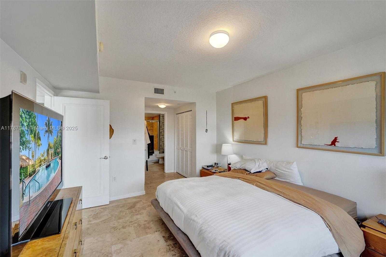 Small Image of 19501 WEST COUNTRY CLUB DR #2507, Aventura Number 28