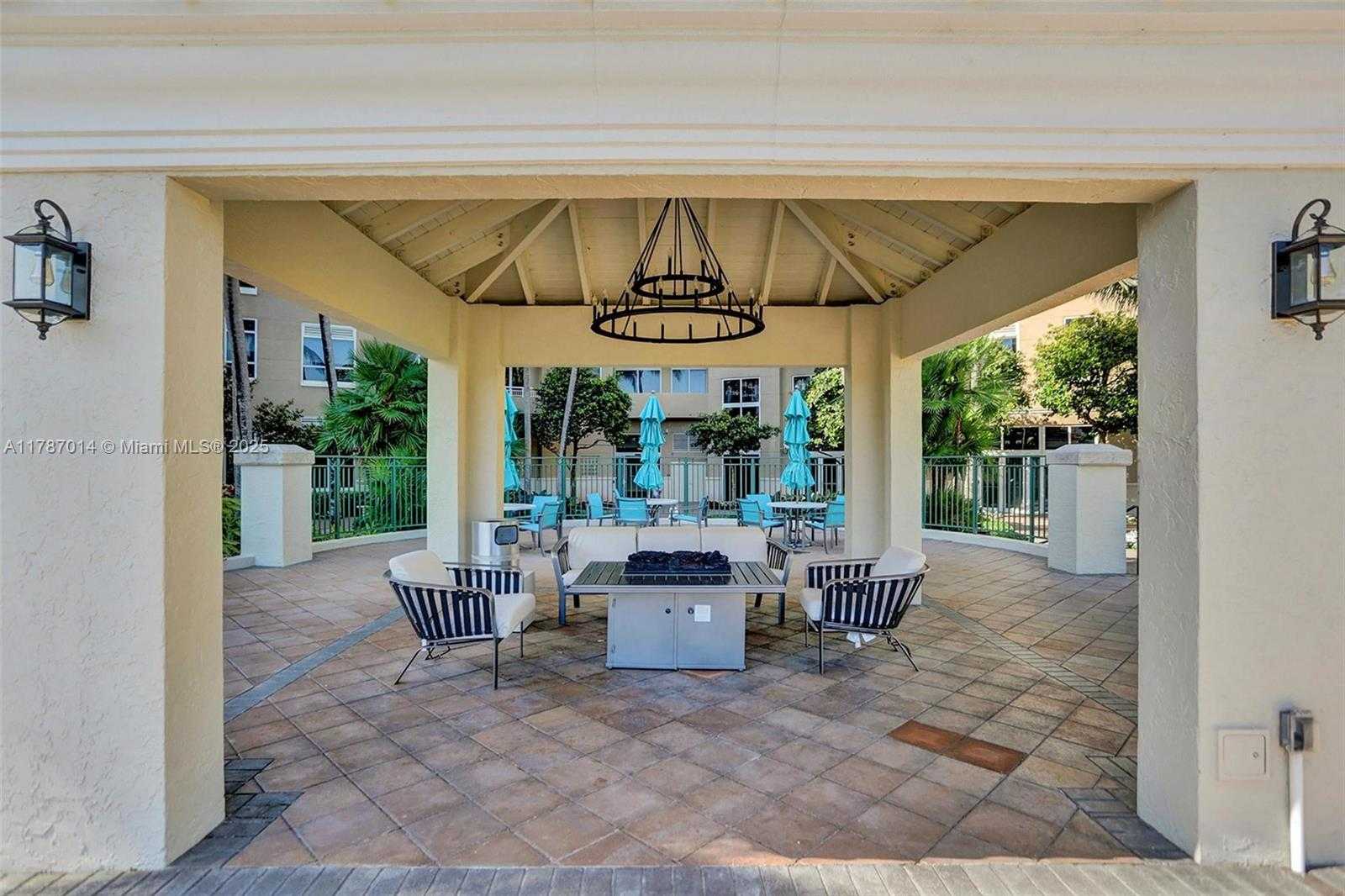 Small Image of 19501 WEST COUNTRY CLUB DR #2507, Aventura Number 52